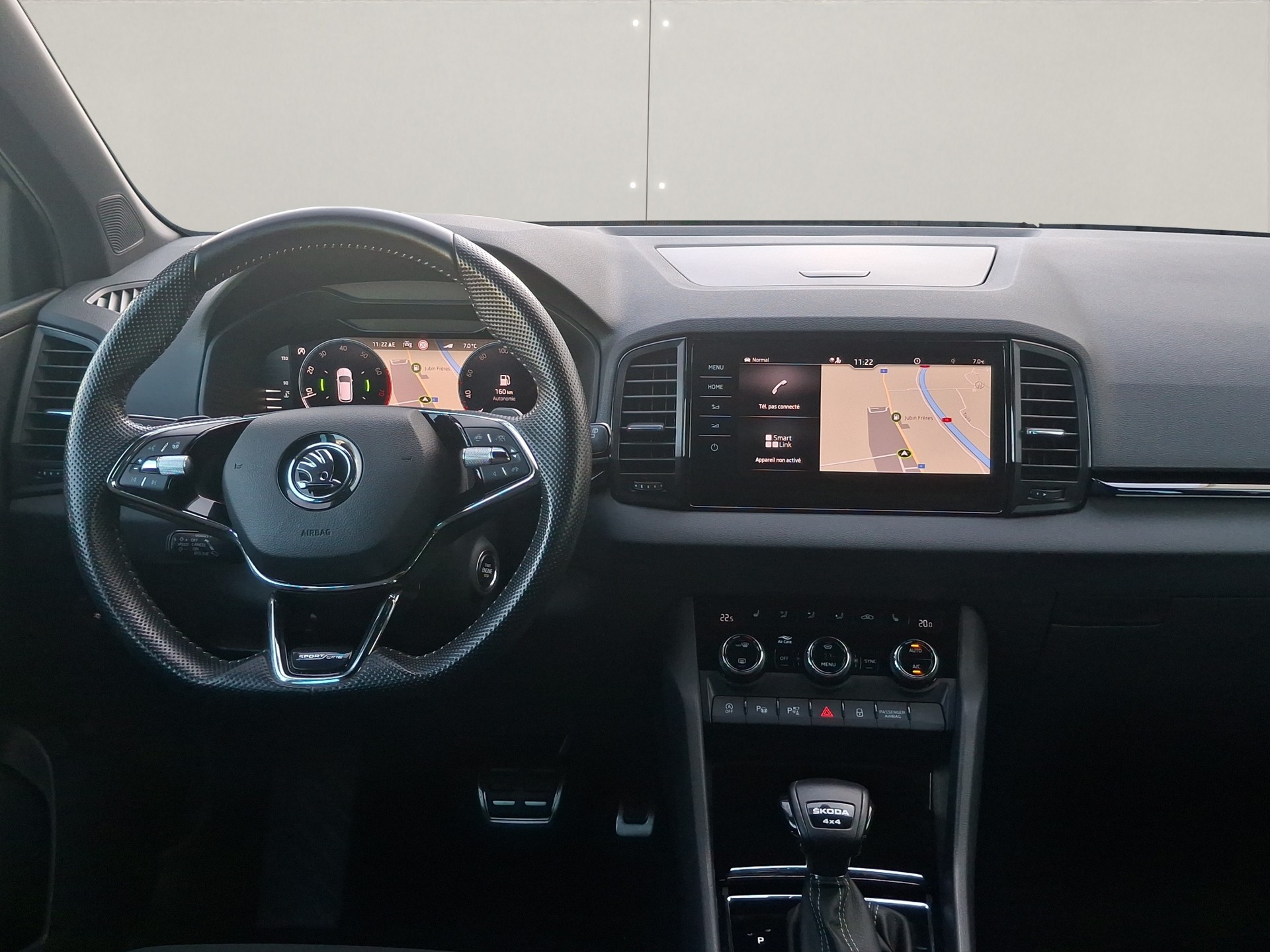 SKODA Karoq 2.0 TSI SportLine 4x4 DSG-image-9