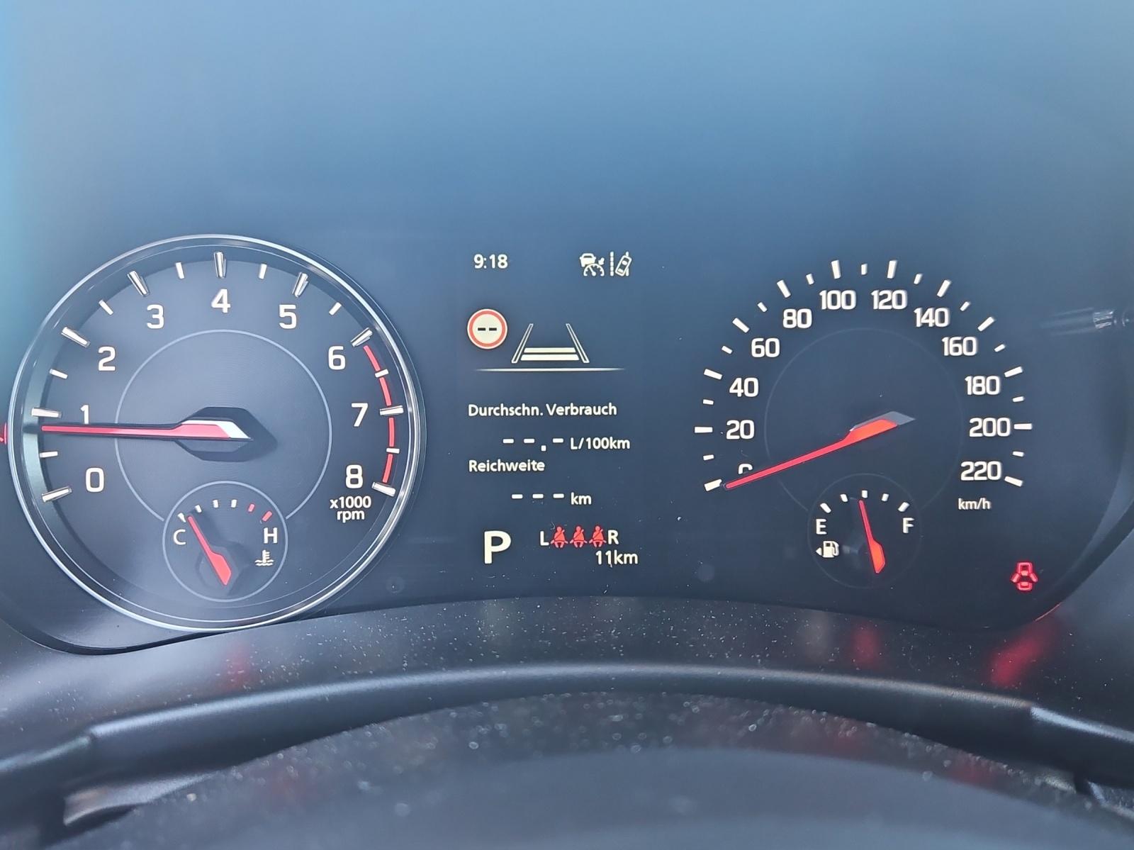 SUZUKI Swift 1.2 Sakura Hybrid "Automat"-image-8