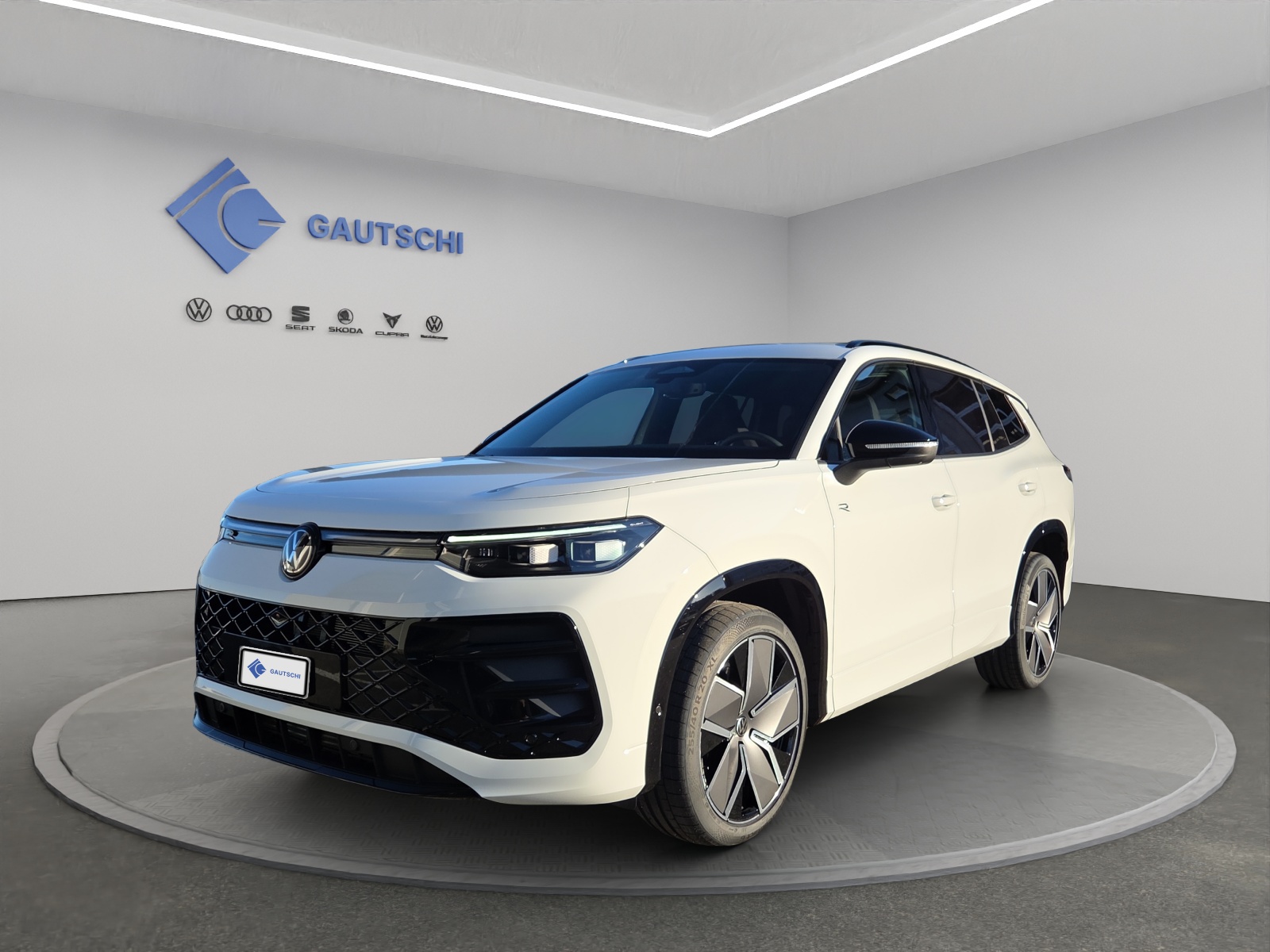 VW Tayron 2.0 TSI R-Line DSG 4Motion-image-0