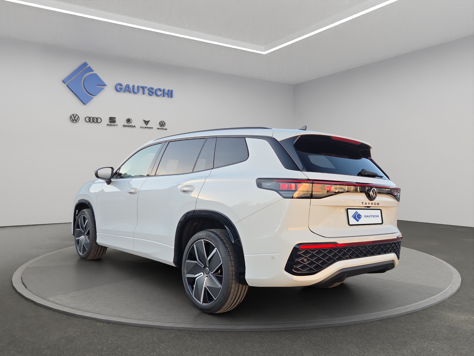 VW Tayron 2.0 TSI R-Line DSG 4Motion-image-2