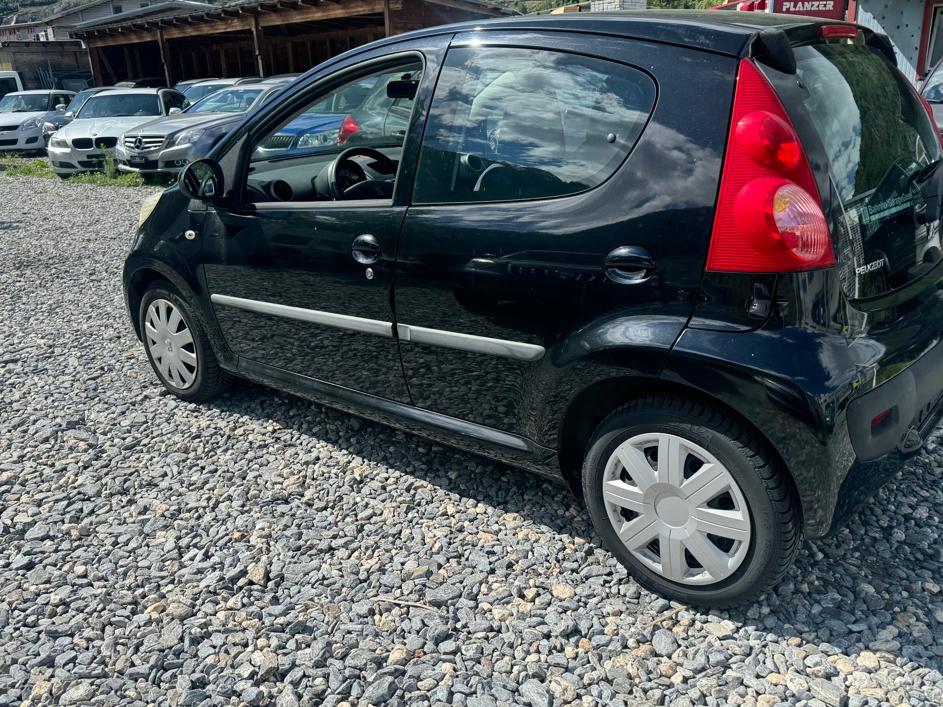 PEUGEOT 107 1.0 Black&Silver Edition 2-Tronic-image-7