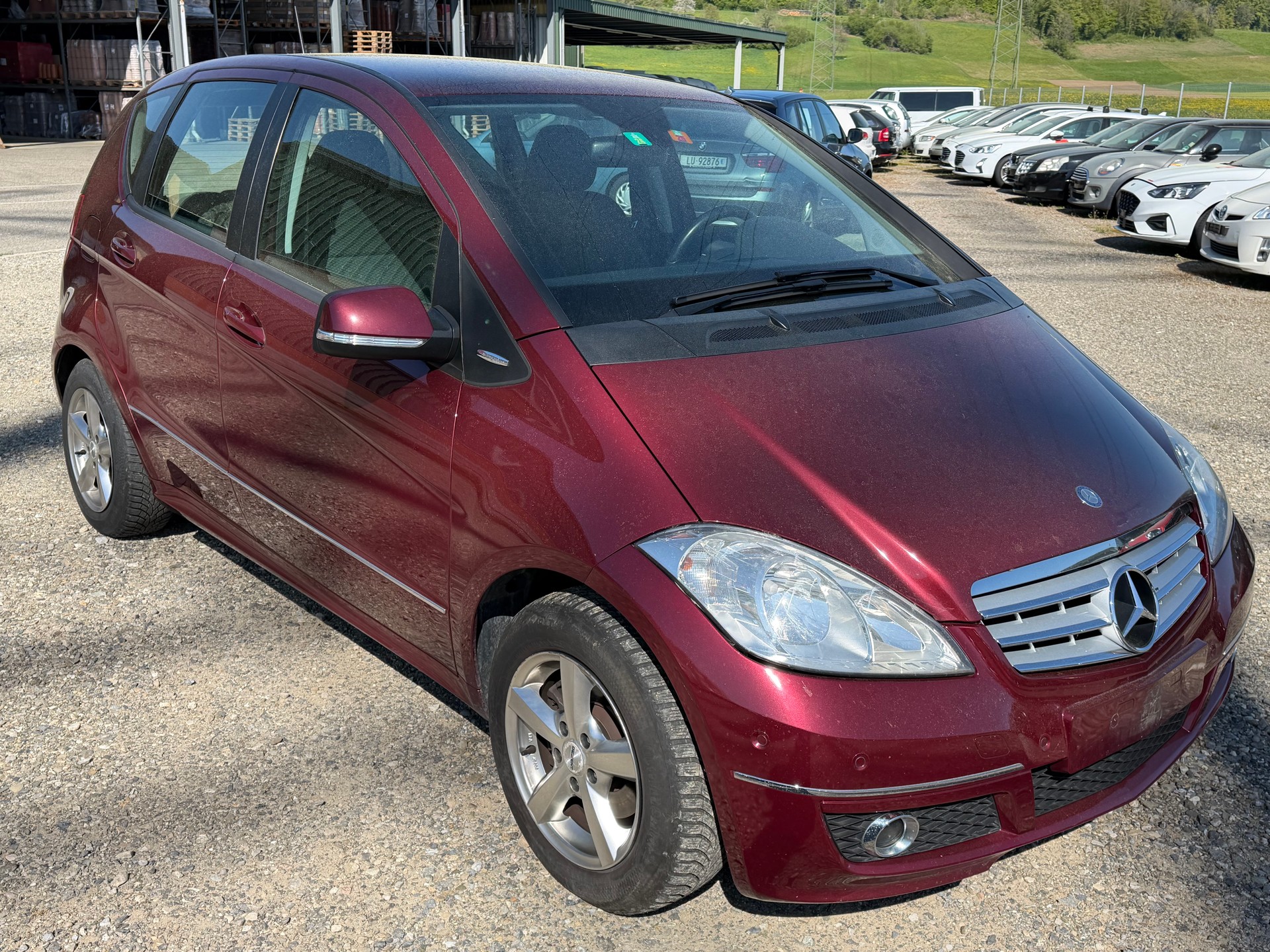 MERCEDES-BENZ A 180-image-2