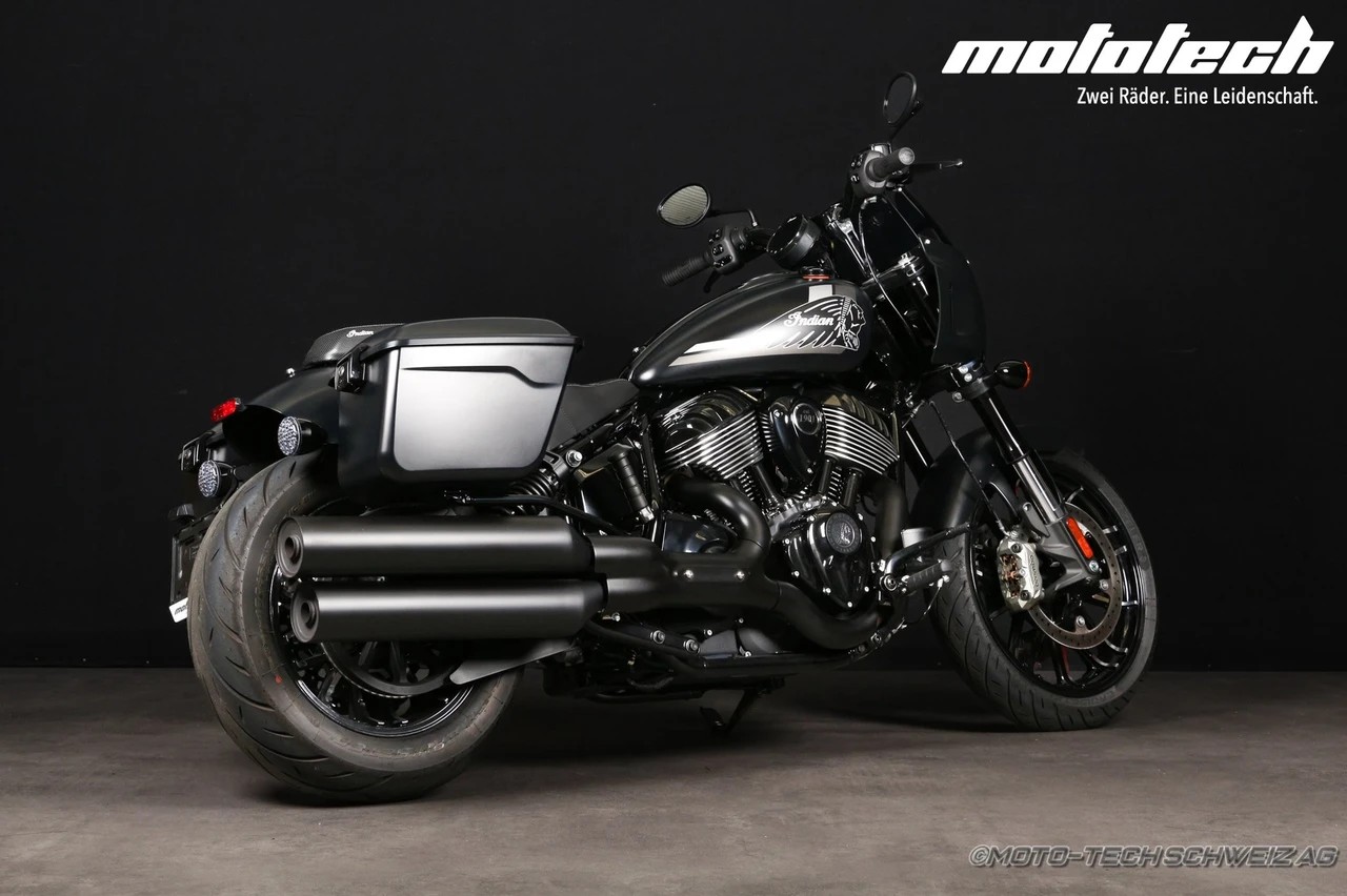 INDIAN Sport Chief RT-showroom-element-1
