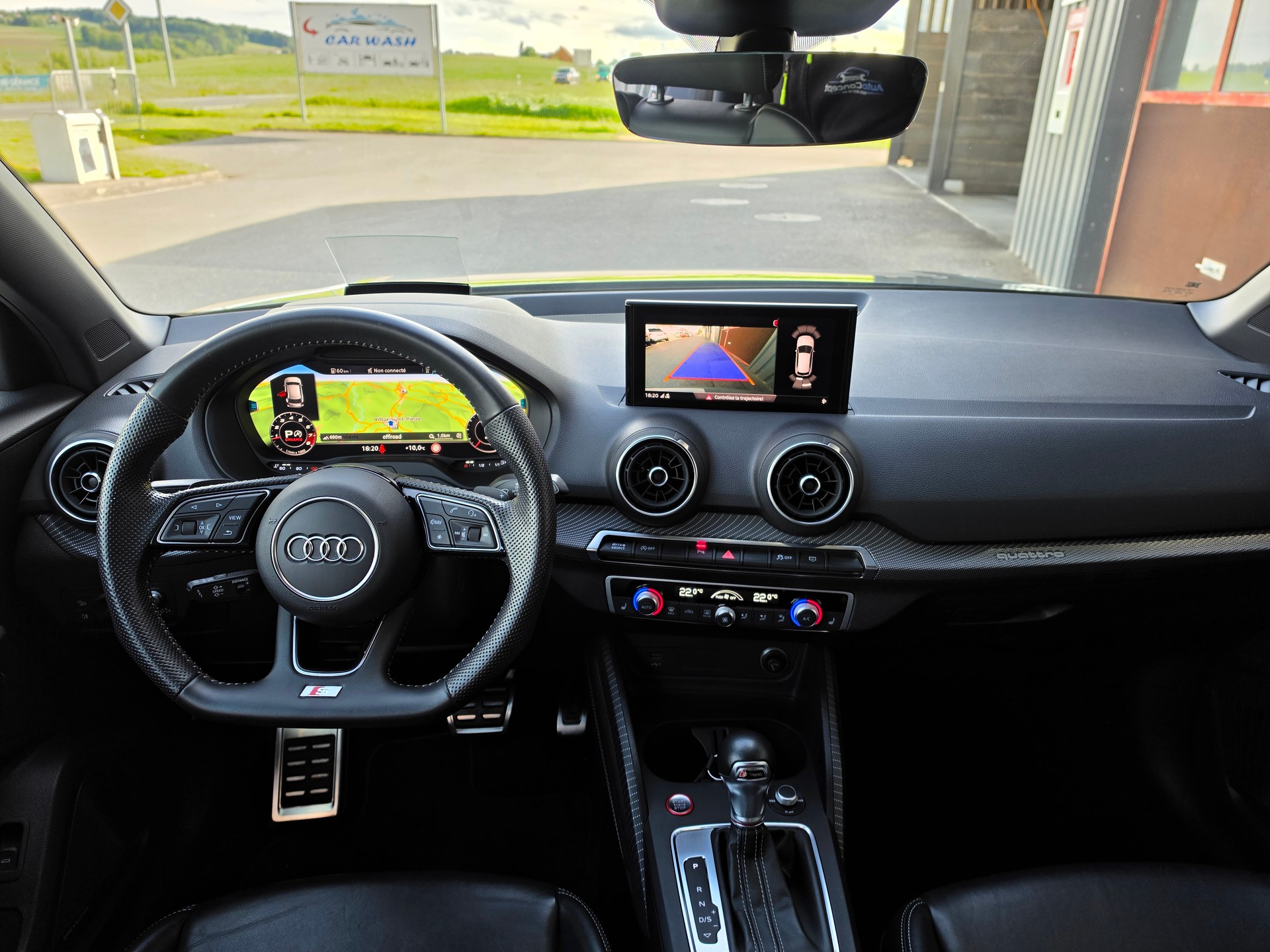 AUDI SQ2 TFSI quattro S-tronic-image-9