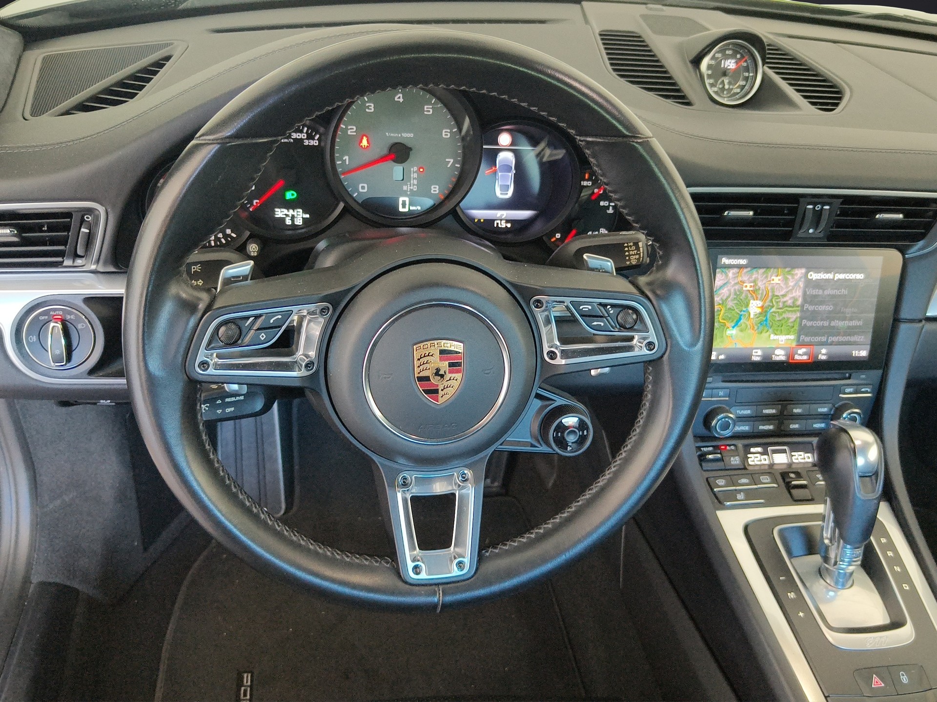 PORSCHE 911 Carrera 4S PDK-image-9
