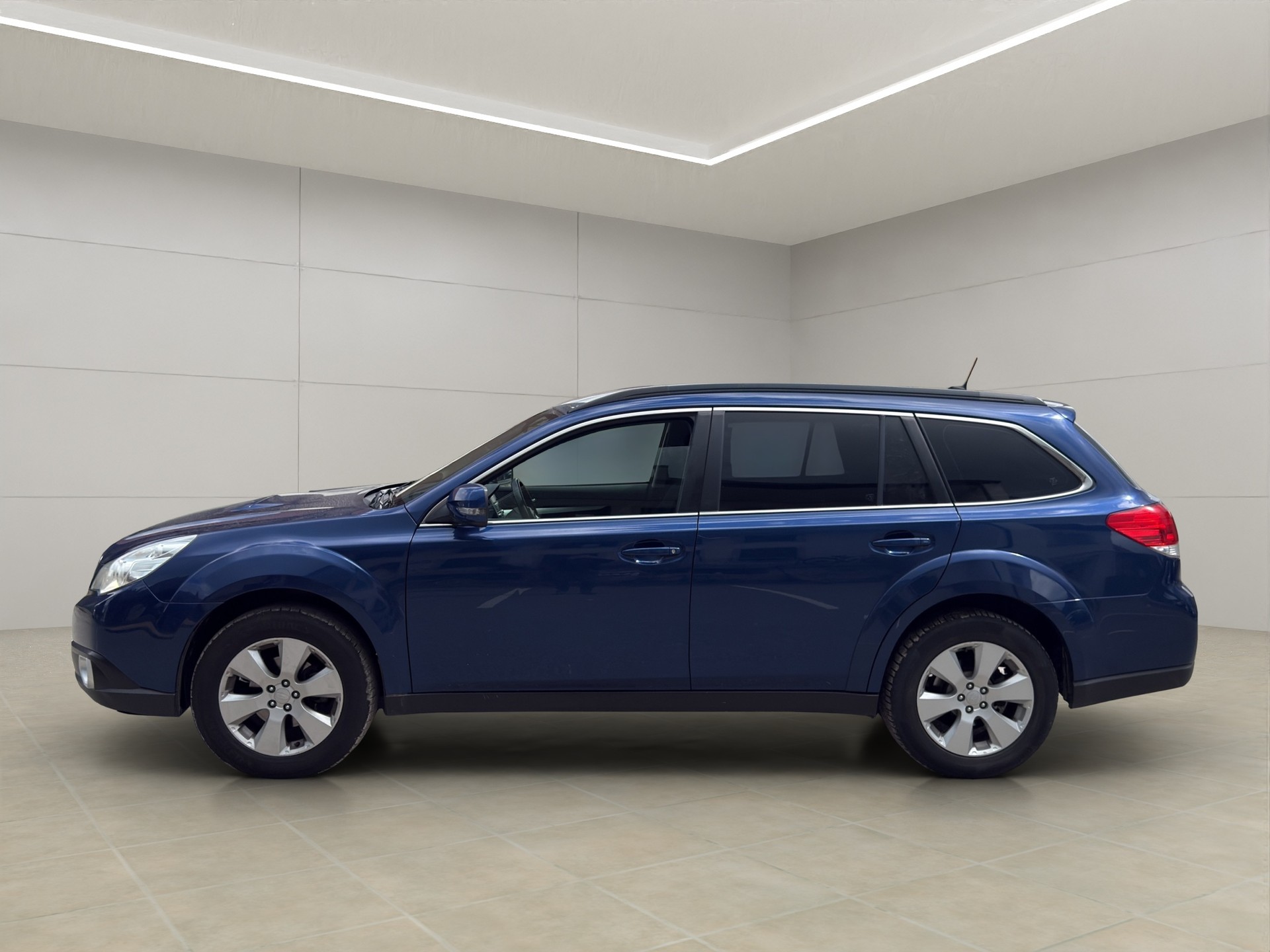 SUBARU Outback 2.0D Swiss Special AWD-image-1