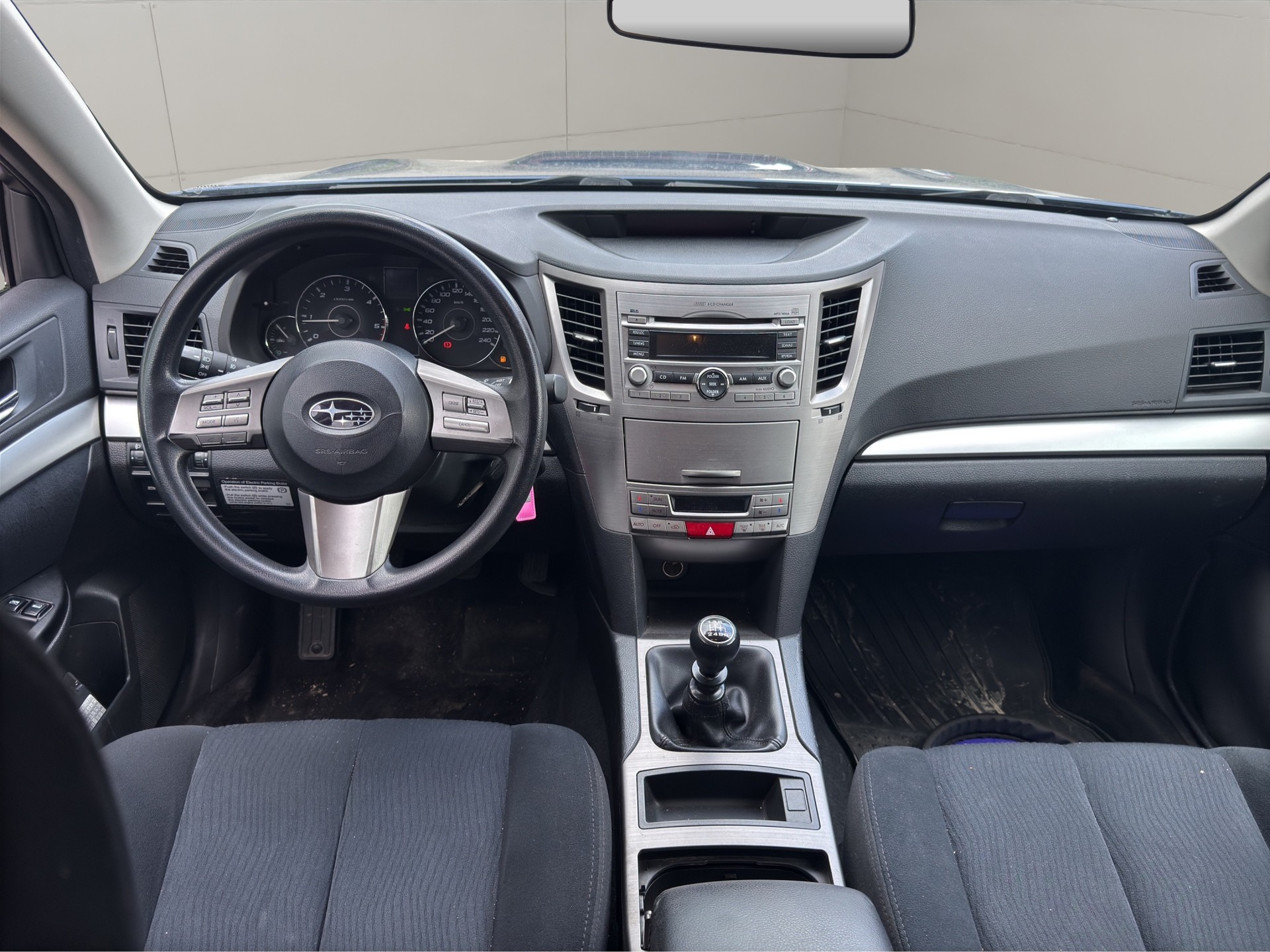 SUBARU Outback 2.0D Swiss Special AWD-image-6
