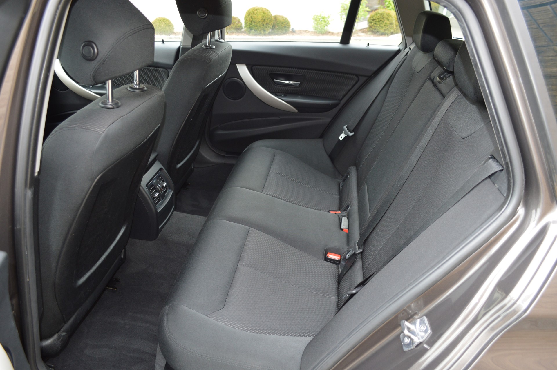 BMW 320d xDrive Touring Steptronic-image-7