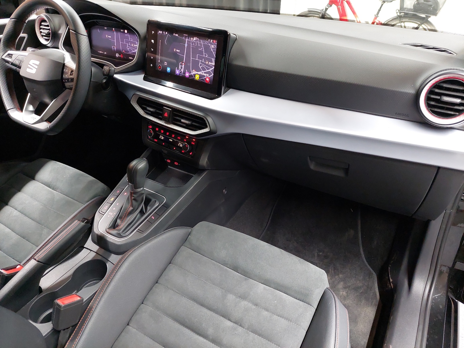 SEAT Ibiza 1.0 EcoTSI FR DSG-image-9