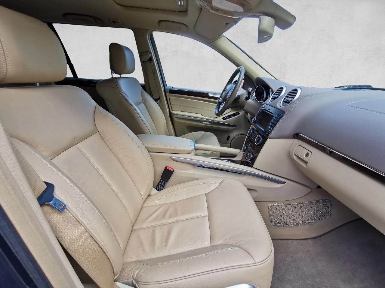 MERCEDES-BENZ GL 350 CDI BlueEfficiency 4Matic 7G-Tronic-image-6