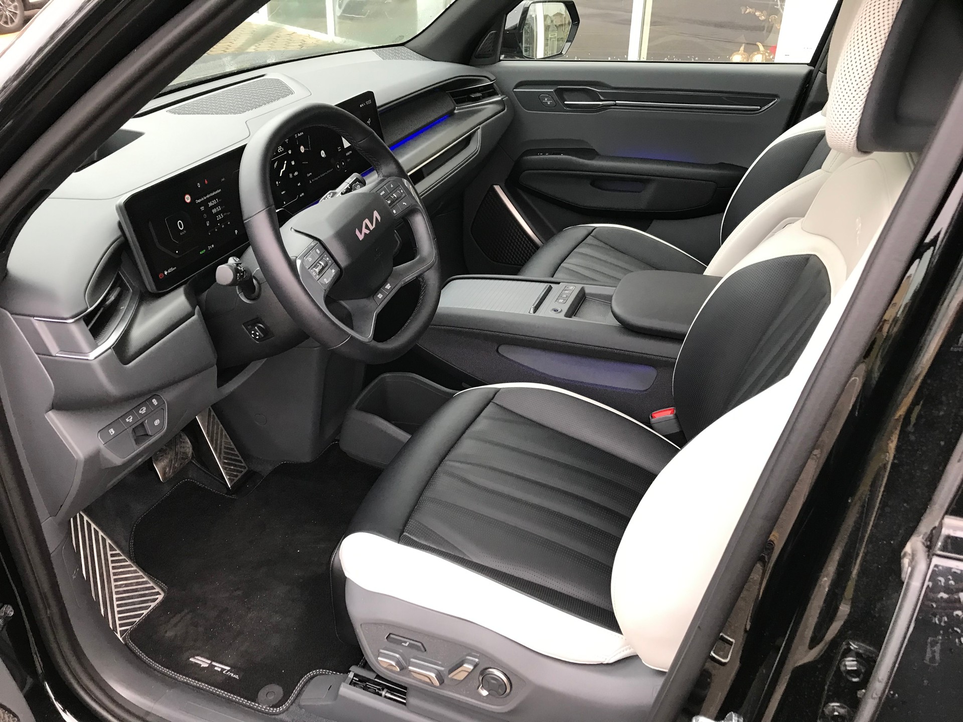 KIA EV9 99,8 kWh GT-Line 4x4-image-6