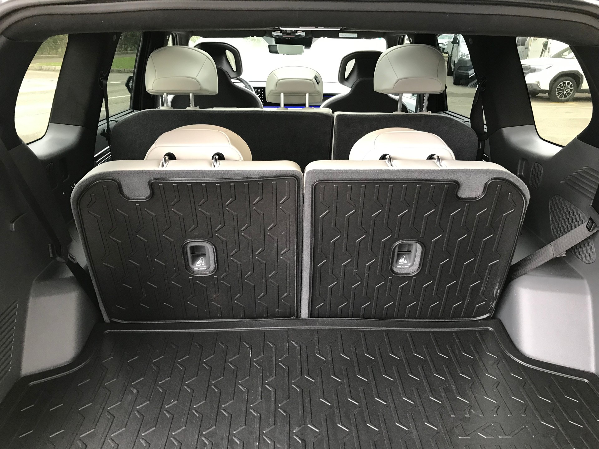 KIA EV9 99,8 kWh GT-Line 4x4-image-9