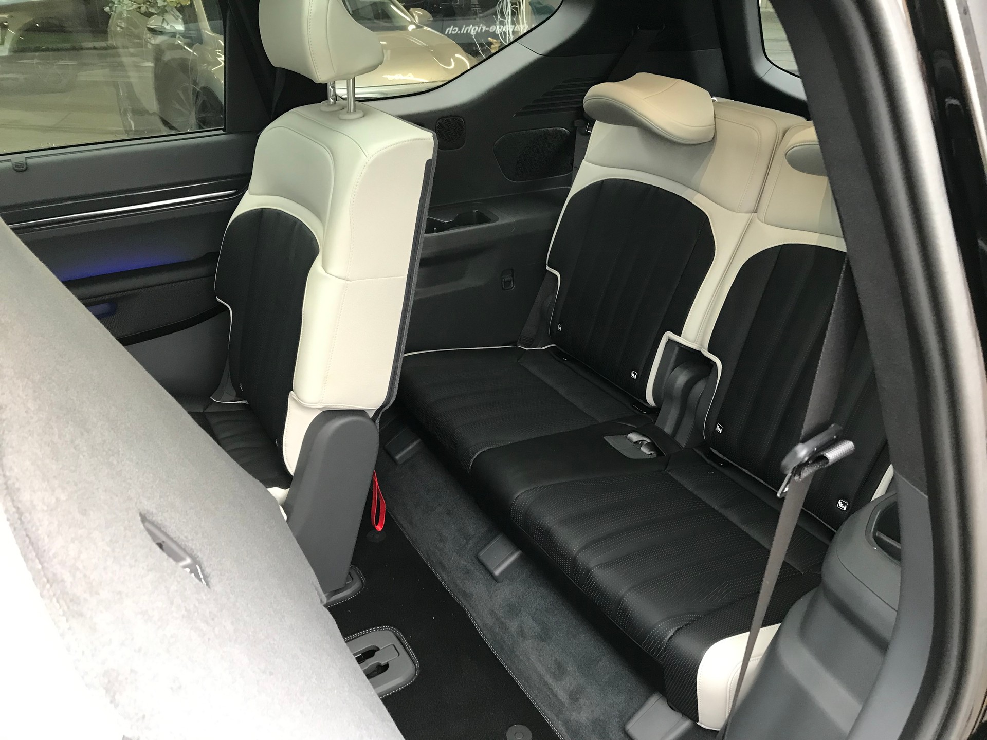 KIA EV9 99,8 kWh GT-Line 4x4-image-10