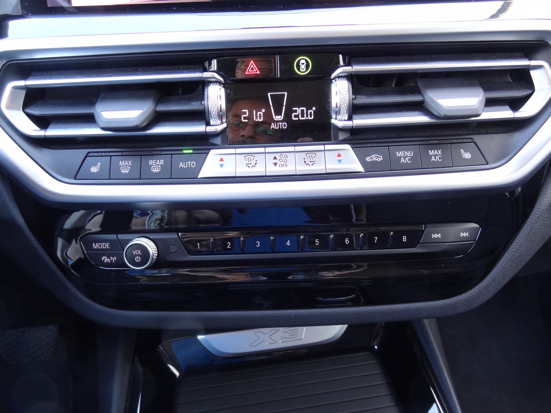 BMW X3 xDrive 20i-image-23