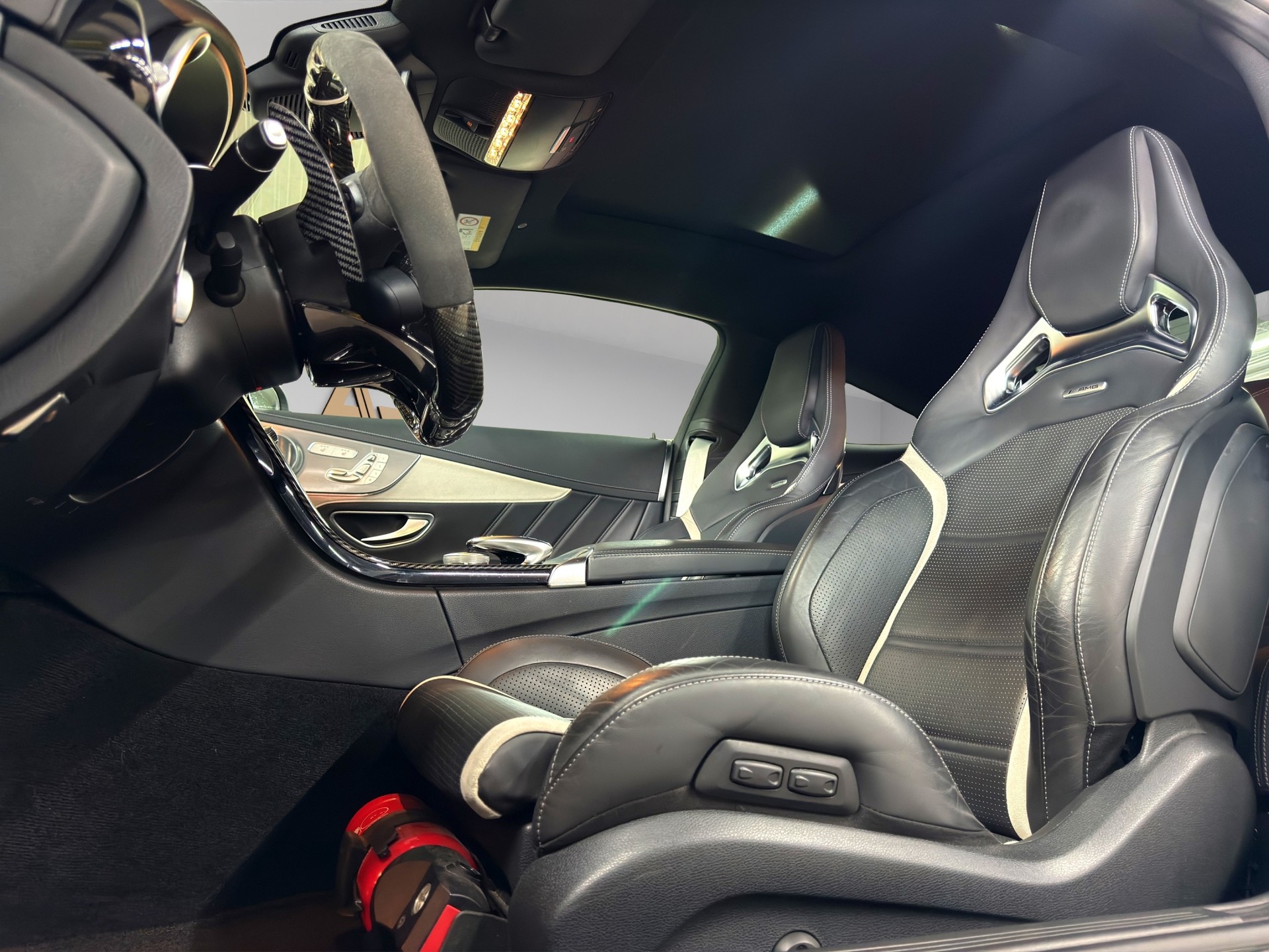 MERCEDES-BENZ C 63 S AMG 9G-tronic Coupé-image-13