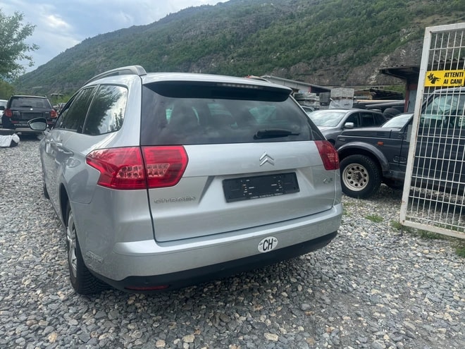 CITROEN C5 Tourer 2.0 HDi Exclusive Automatic-image-9