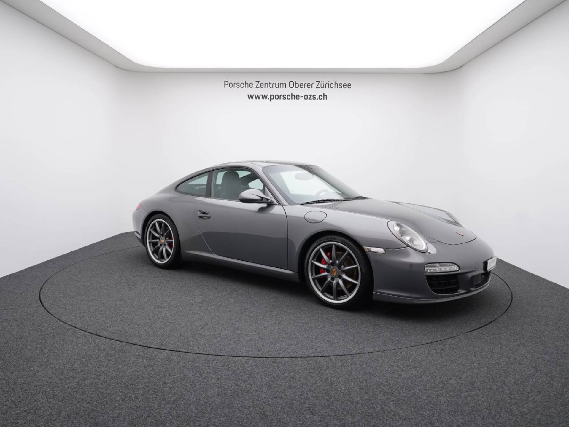 PORSCHE 911 Carrera S Coupé-image-8