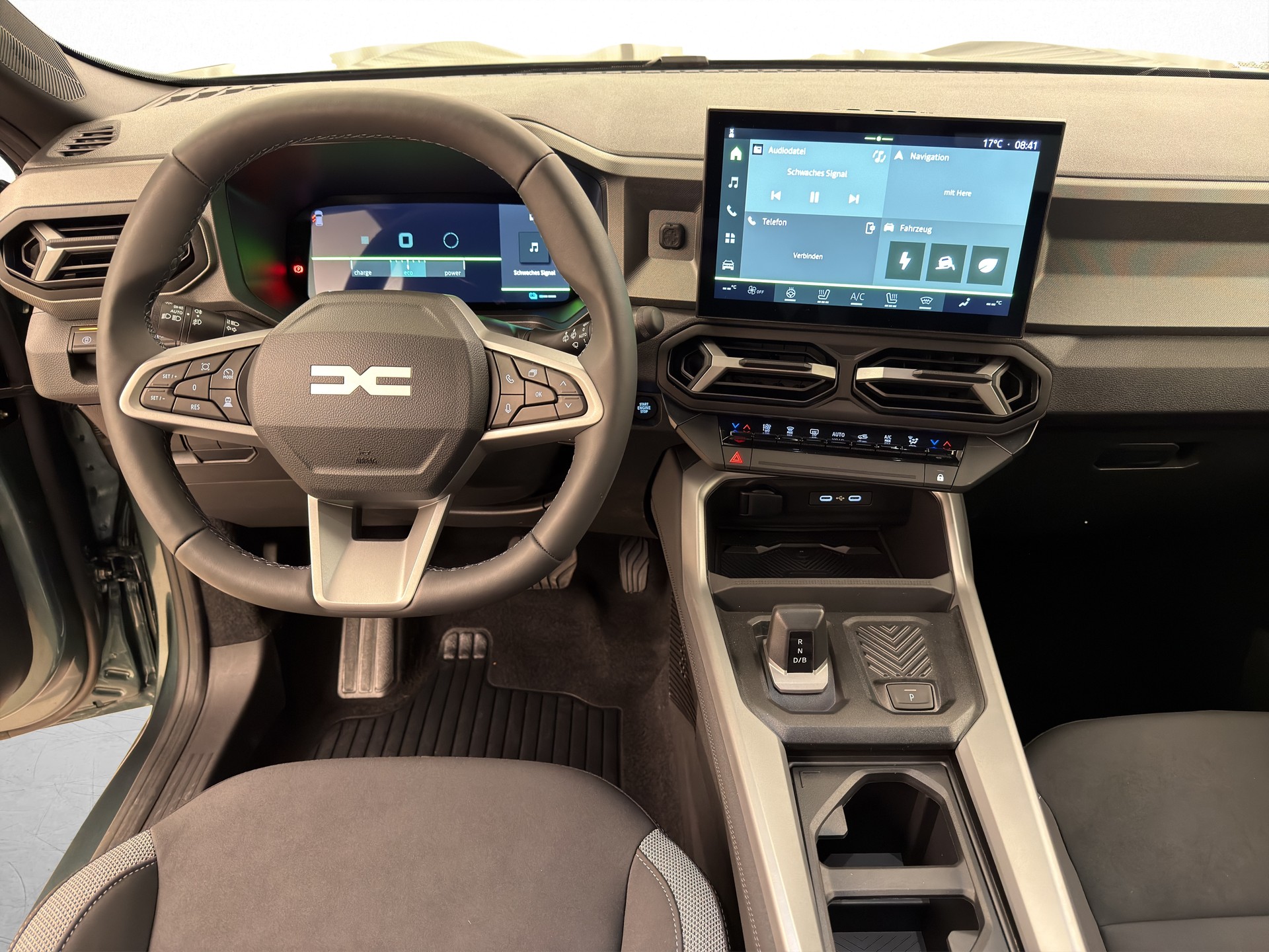 DACIA Bigster 1.8 Hybrid Journey-image-8