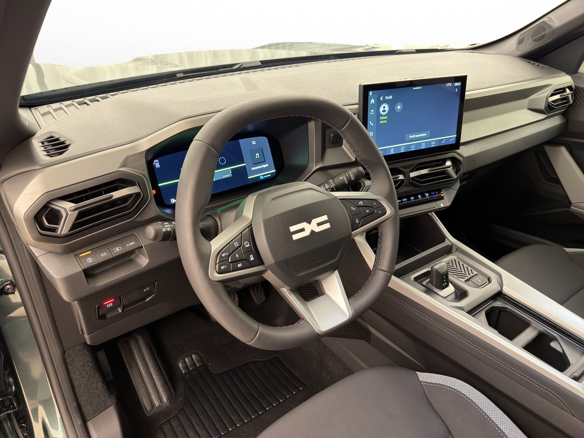 DACIA Bigster 1.8 Hybrid Journey-image-12