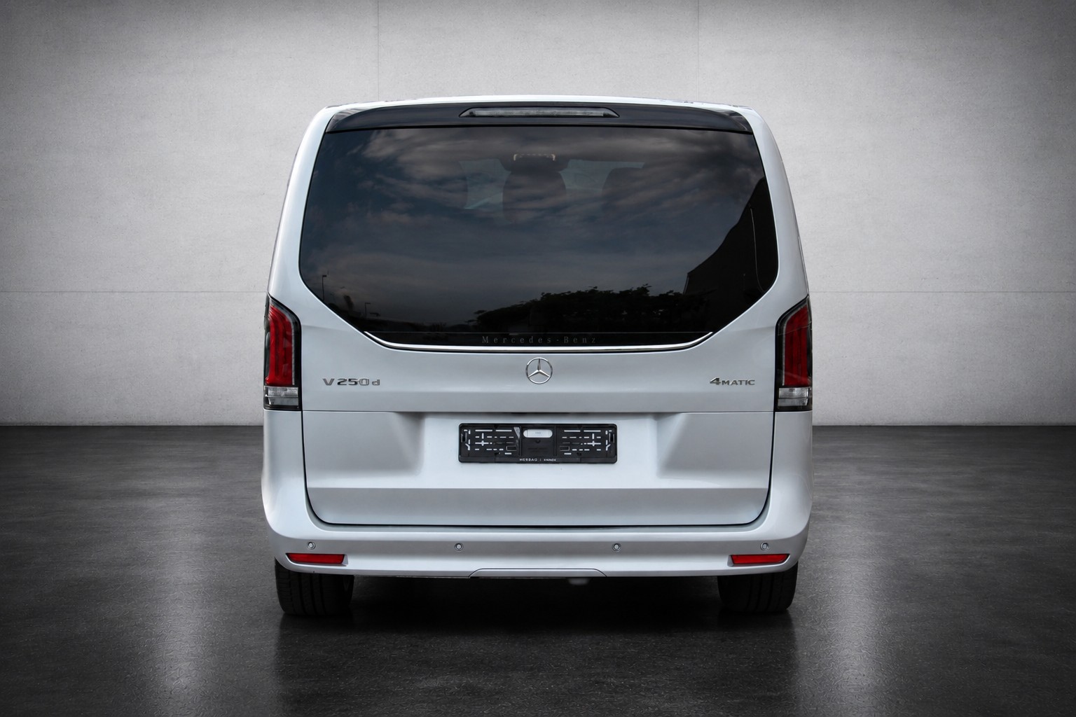 MERCEDES-BENZ V 250 d lang Avantgarde 4Matic G-Tronic-image-4