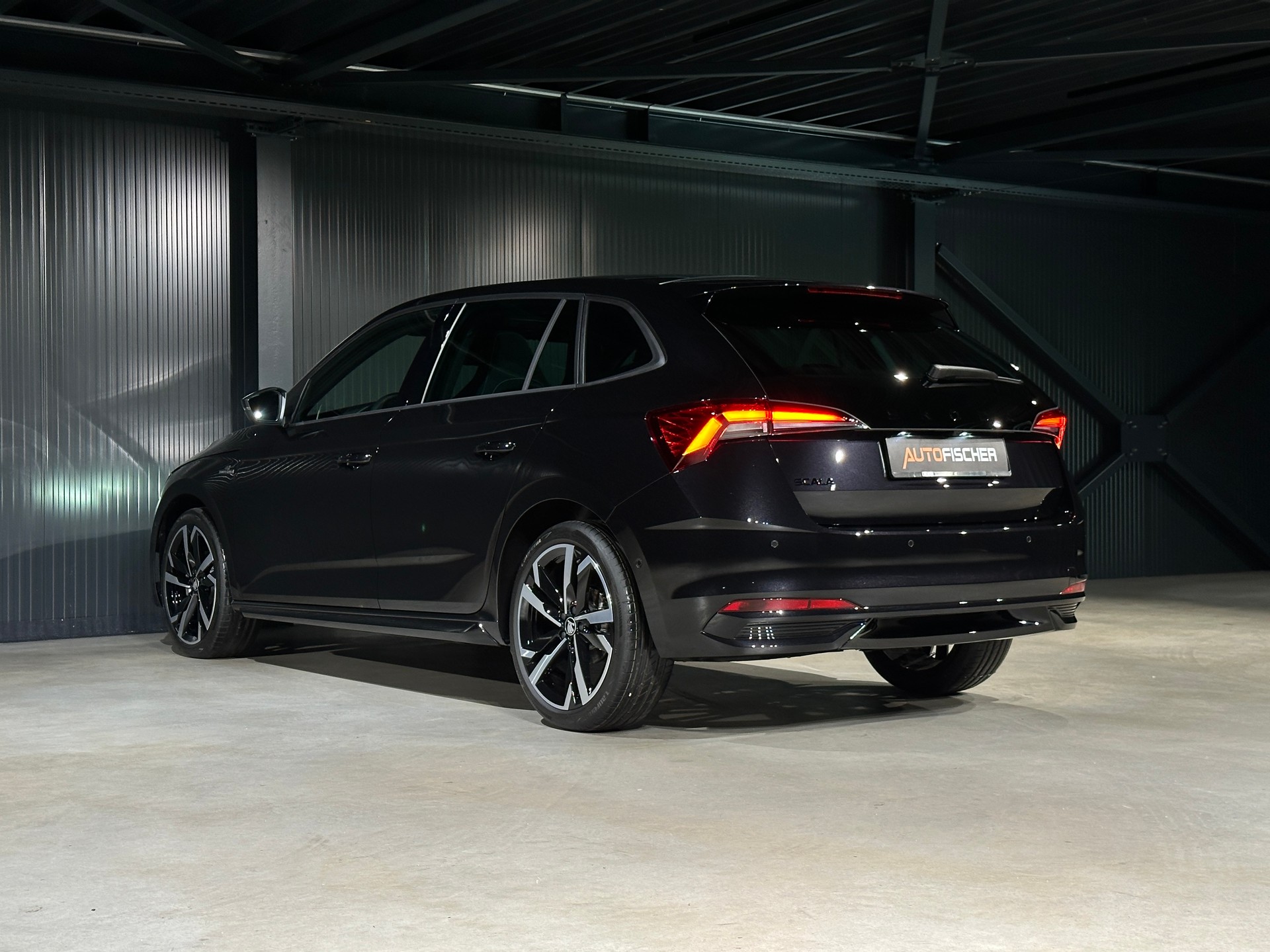 SKODA Scala 1.5 TSI Monte Carlo DSG-image-7