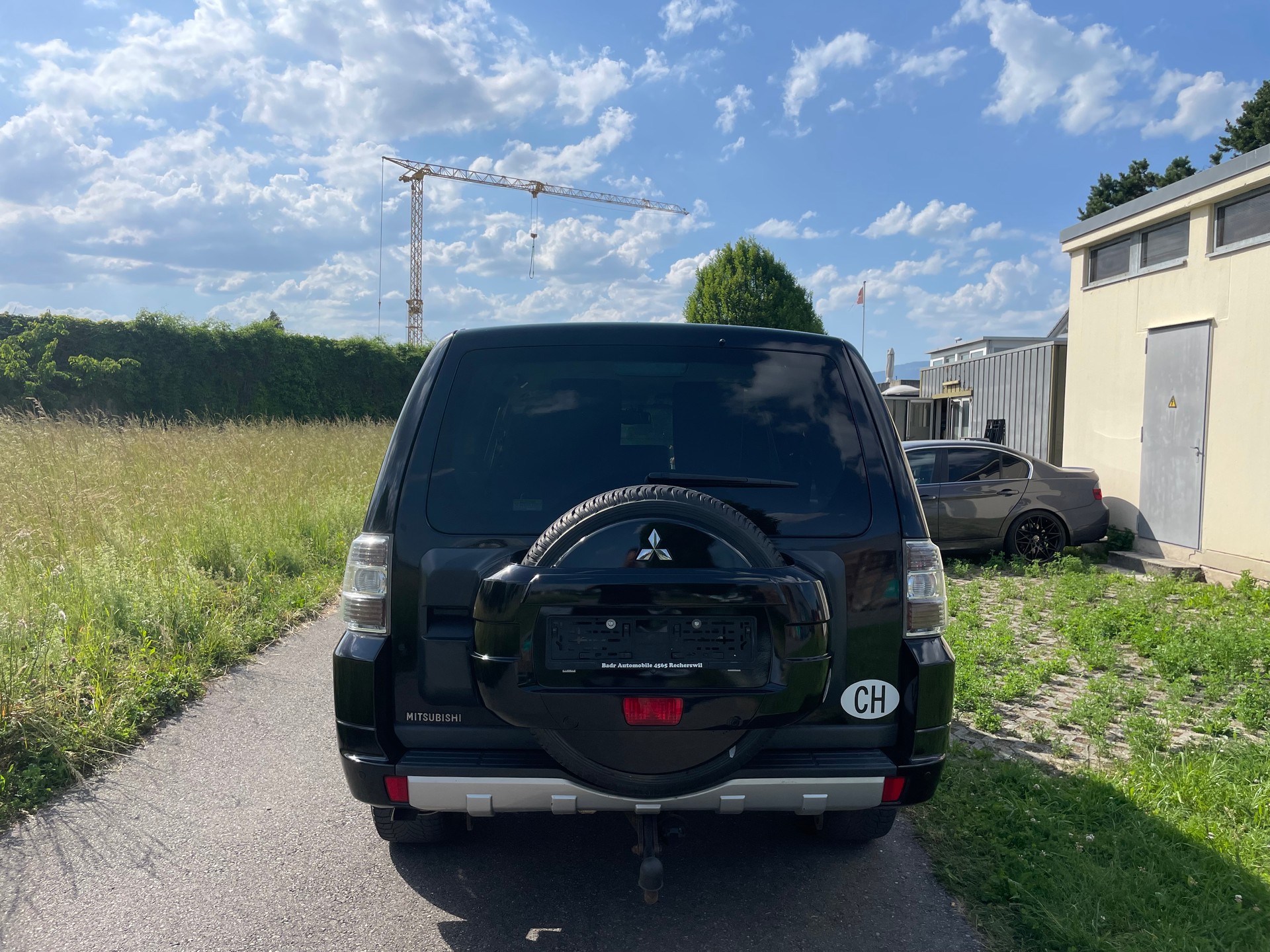 MITSUBISHI Pajero 3.2 DI-D Swiss Edition Automatic-image-3