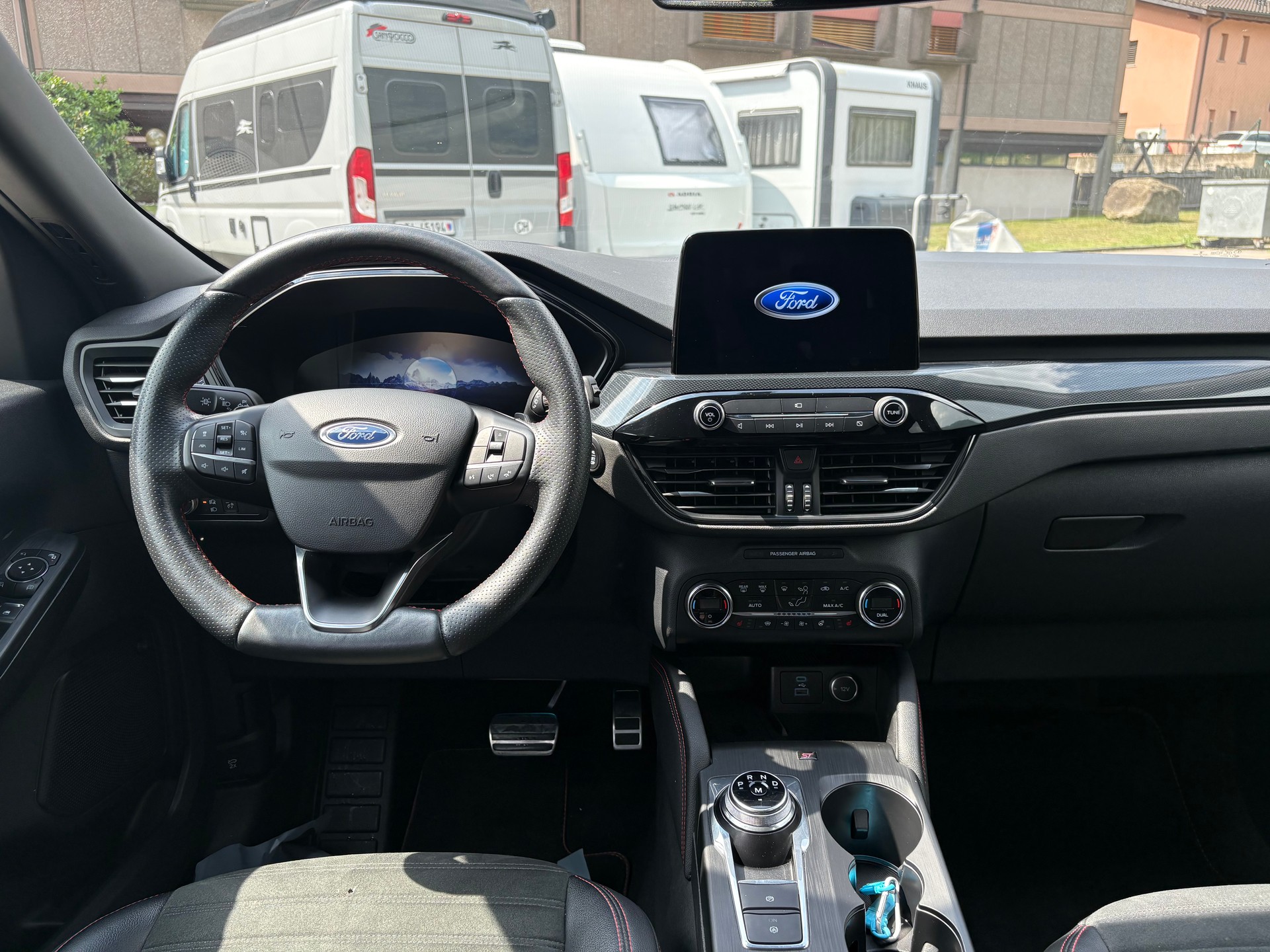 FORD Kuga 2.0 TDCi EcoBlue ST-Line 4WD Automat-image-8