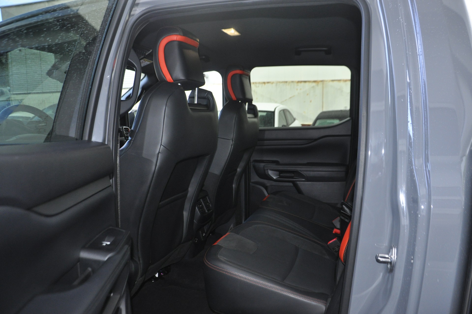 FORD Ranger Raptor 3.0 Eco Boost 4x4 A-image-6