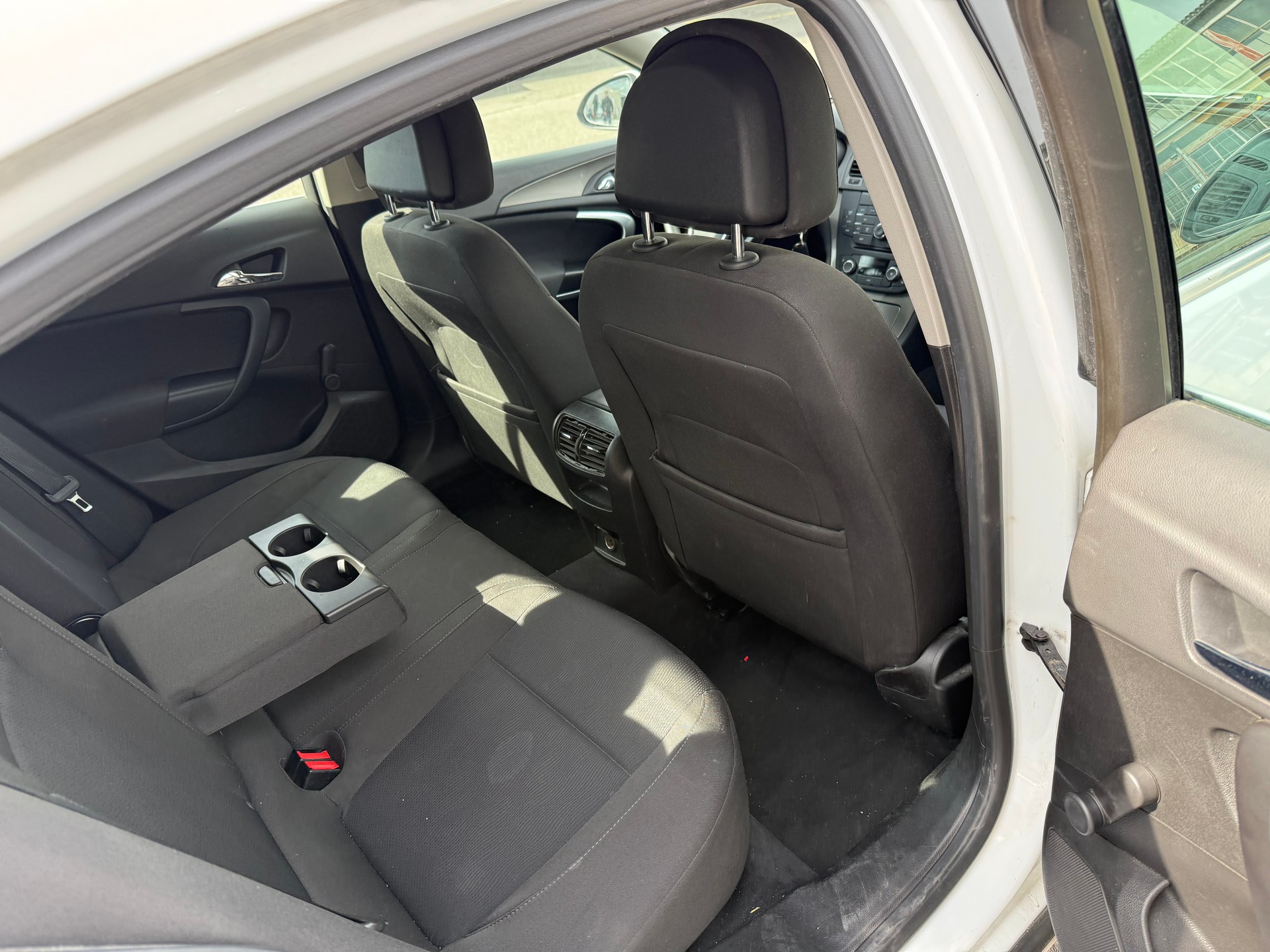 OPEL Insignia 2.0 CDTI Cosmo Automatic-image-10