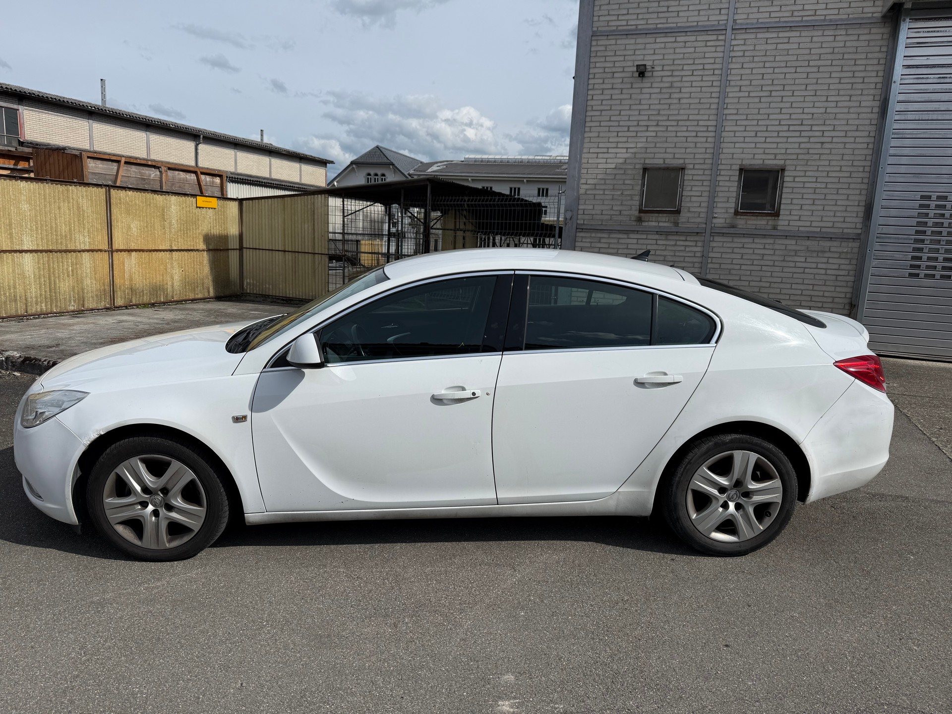 OPEL Insignia 2.0 CDTI Cosmo Automatic-image-3