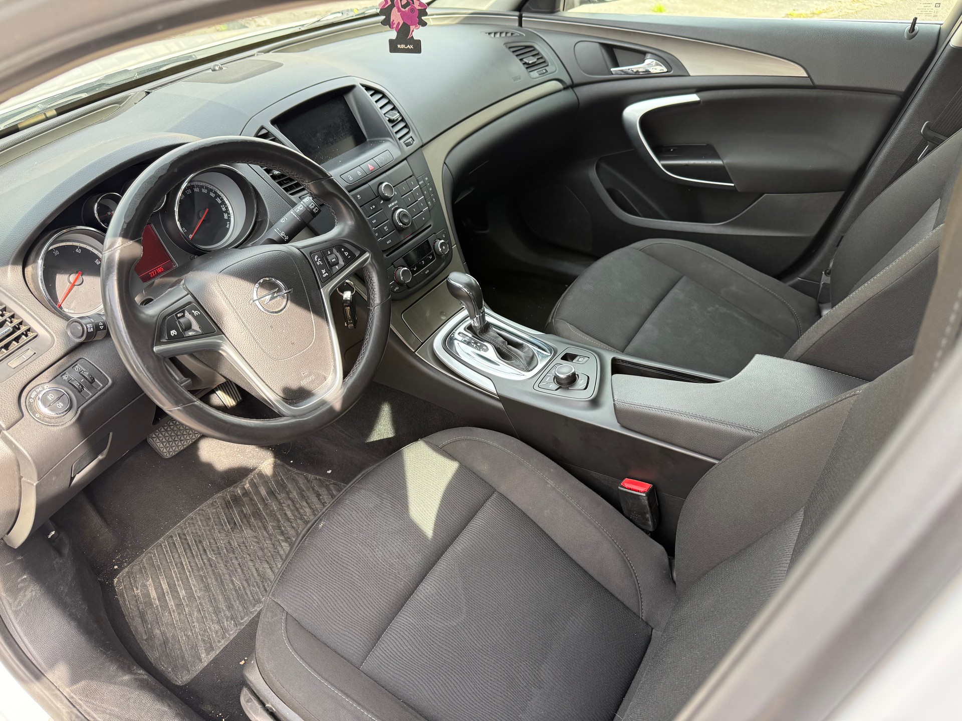 OPEL Insignia 2.0 CDTI Cosmo Automatic-image-9