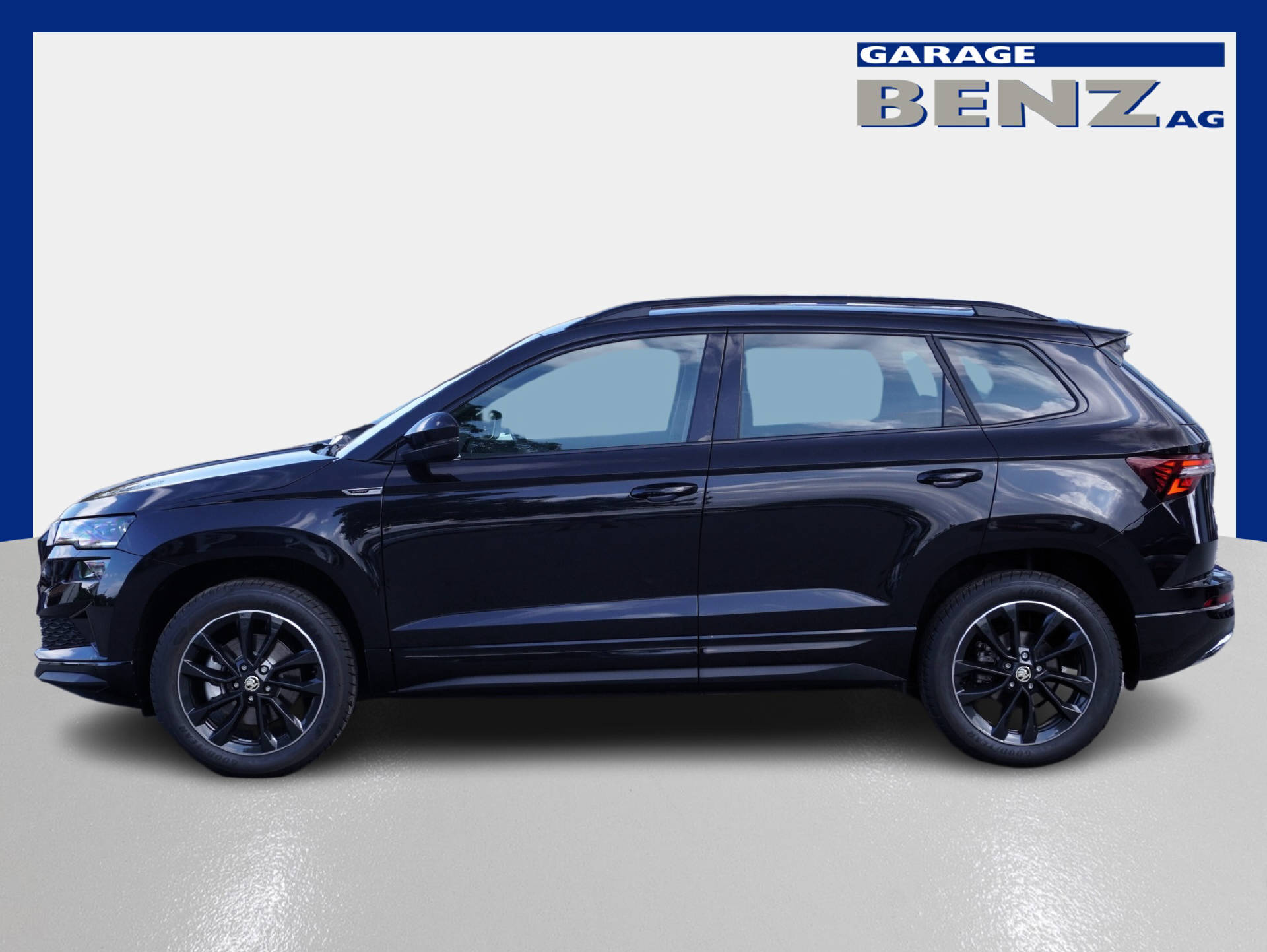 SKODA Karoq 2.0 TSI SportLine 4x4 DSG-image-3