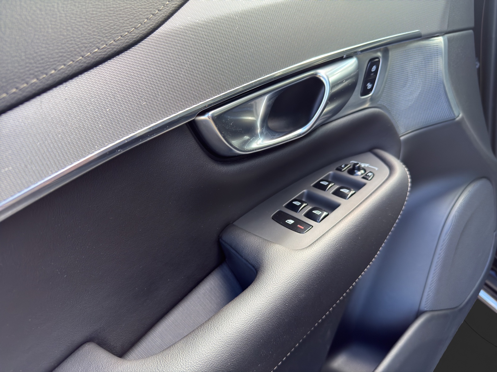 VOLVO XC90 2.0 T8 TE R-Design 7P. eAWD-image-12