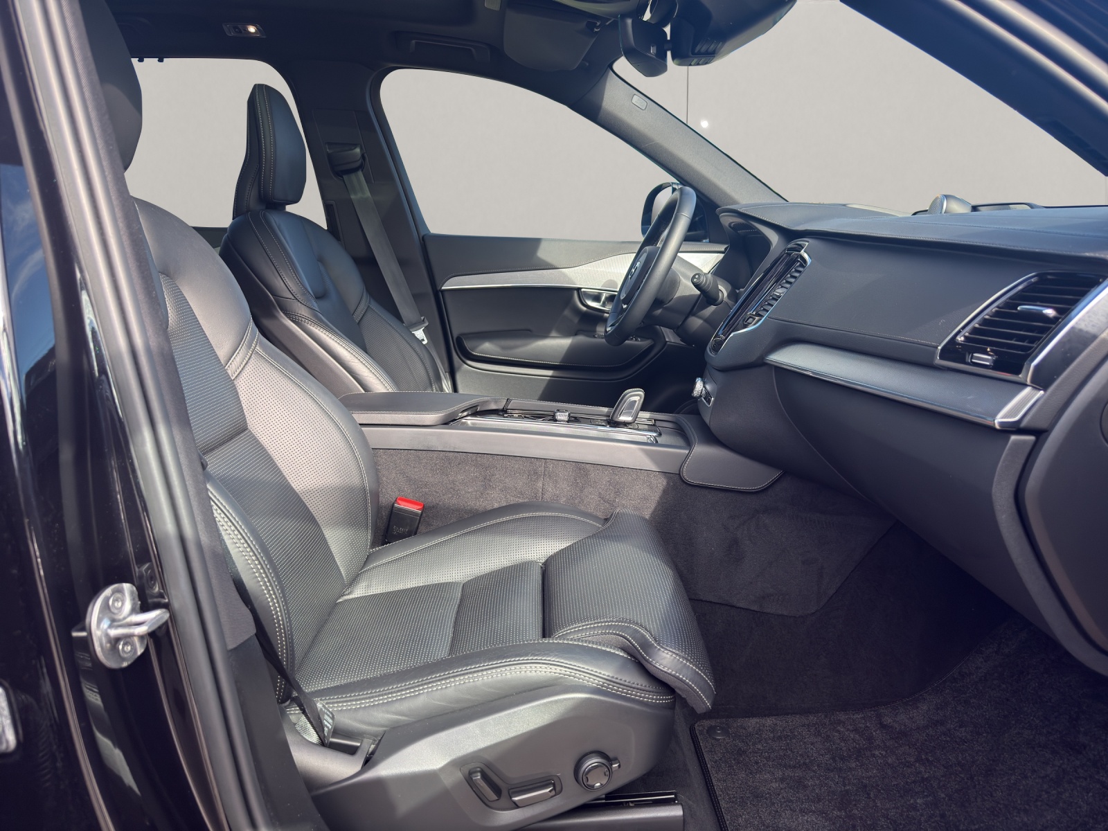 VOLVO XC90 2.0 T8 TE R-Design 7P. eAWD-image-7