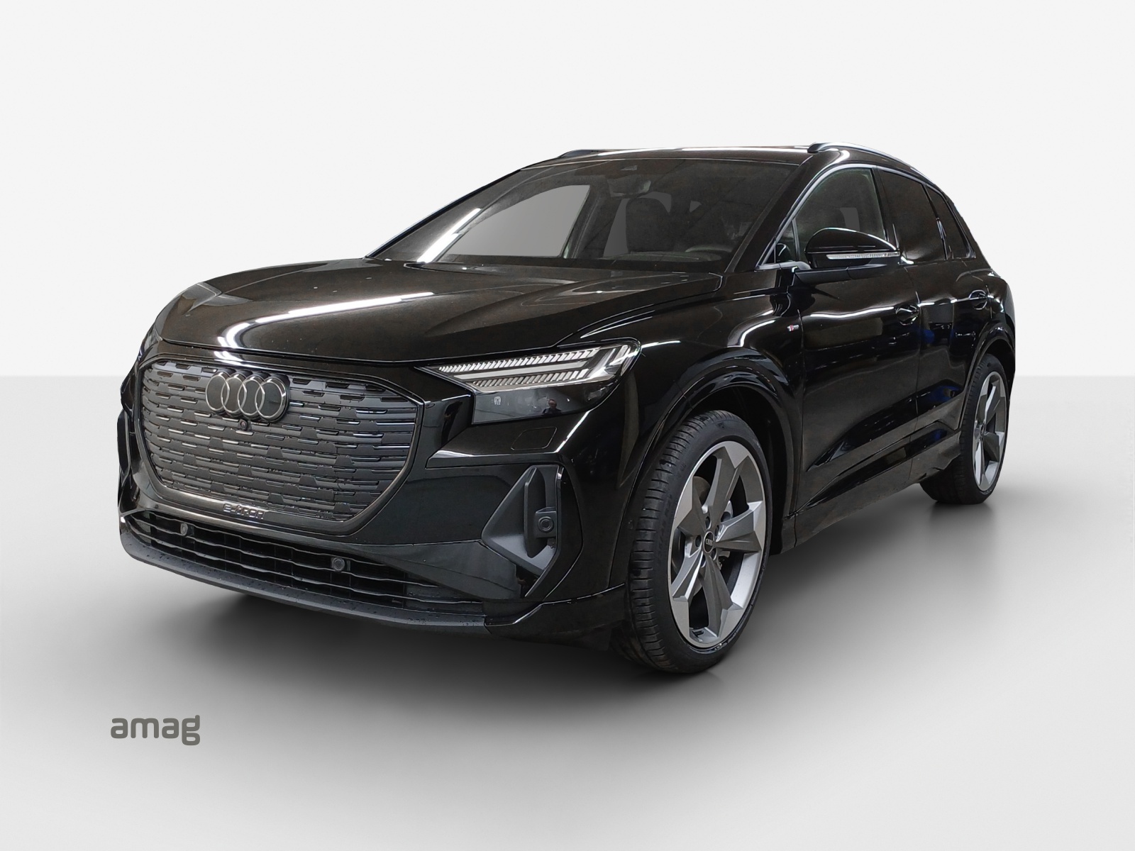 AUDI Q4 e-tron 45 quattro