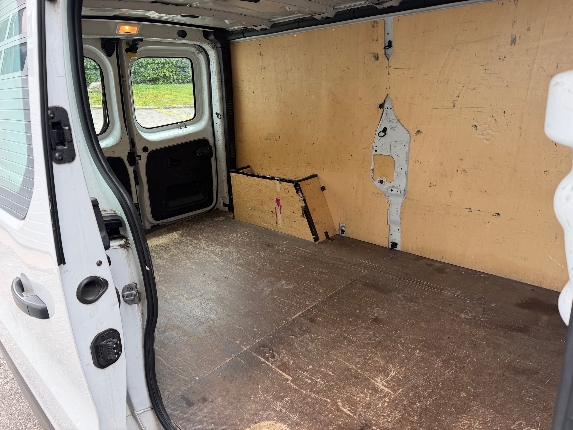 RENAULT Trafic 1.6 ENERGY TwinT. dCi145 2.9t Busin. L2H1-image-6