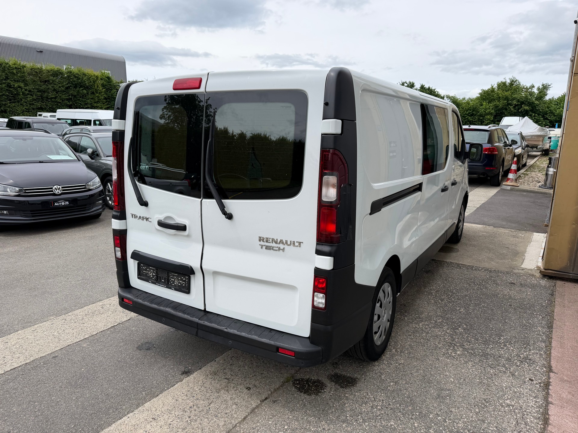 RENAULT Trafic 1.6 ENERGY TwinT. dCi145 2.9t Busin. L2H1-image-5