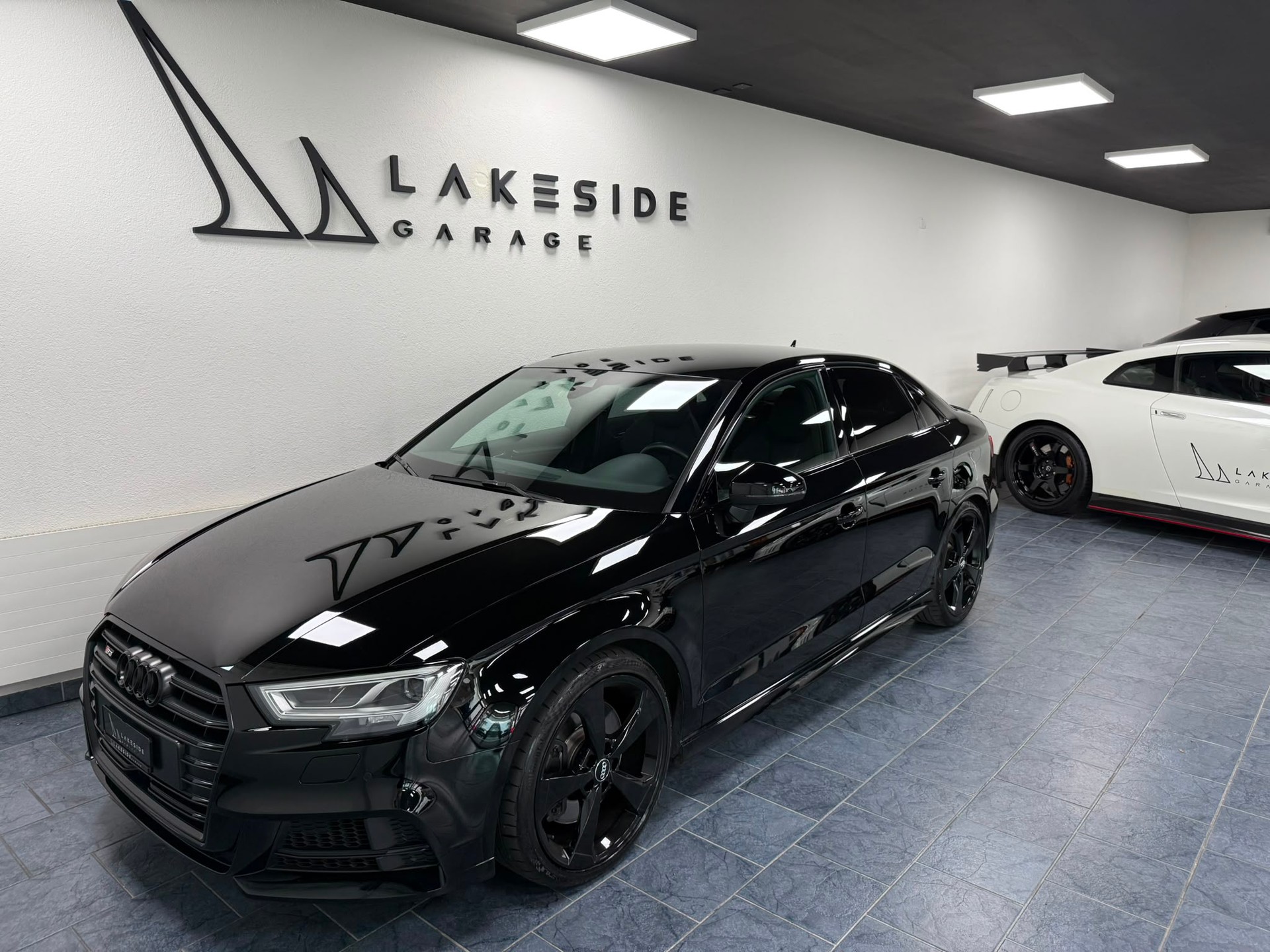AUDI S3 Limousine 2.0 TFSI quattro S-tronic-image-0