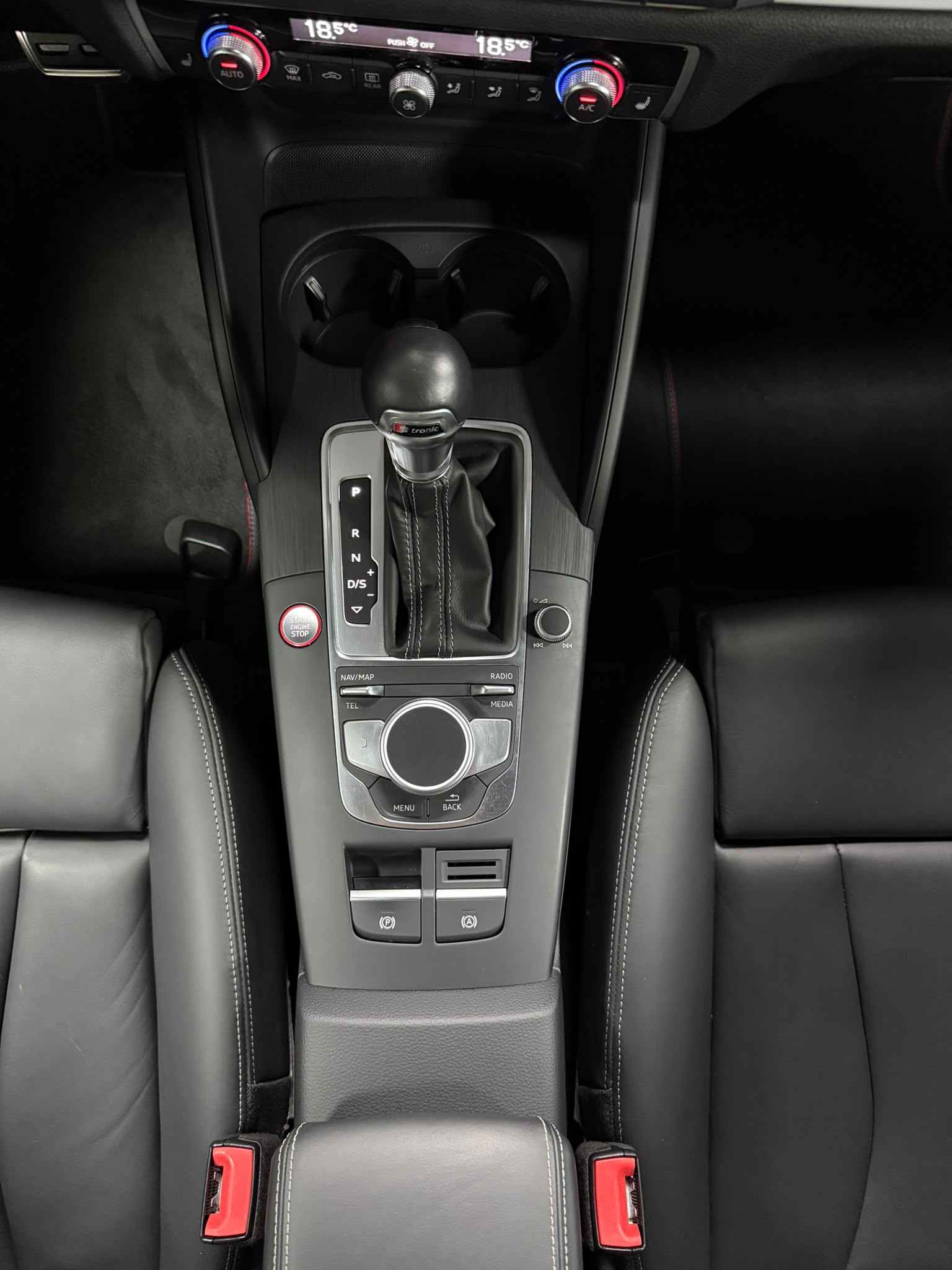 AUDI S3 Limousine 2.0 TFSI quattro S-tronic-image-22