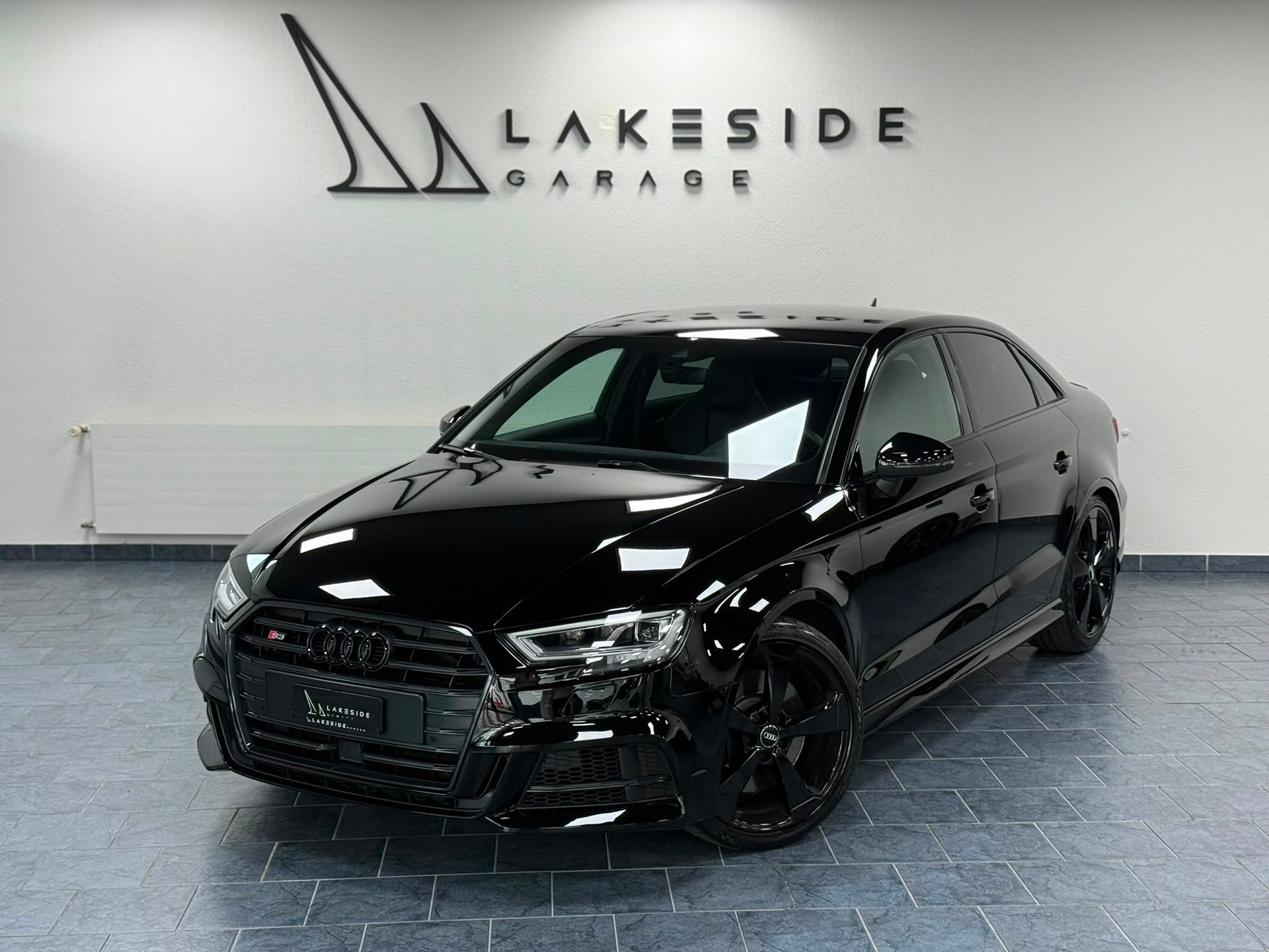 AUDI S3 Limousine 2.0 TFSI quattro S-tronic-image-7