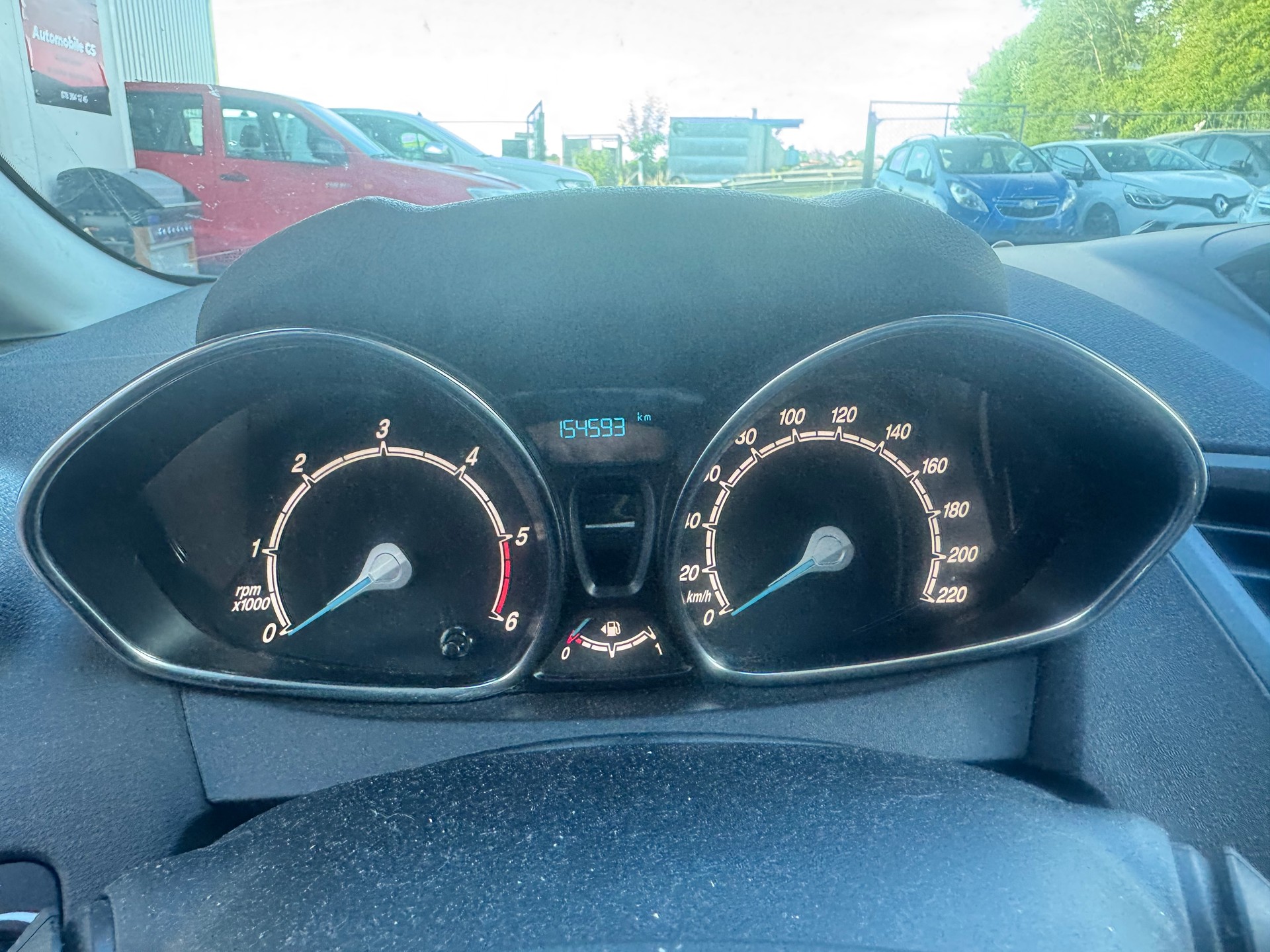 FORD Fiesta 1.5 TDCi Titanium-image-5