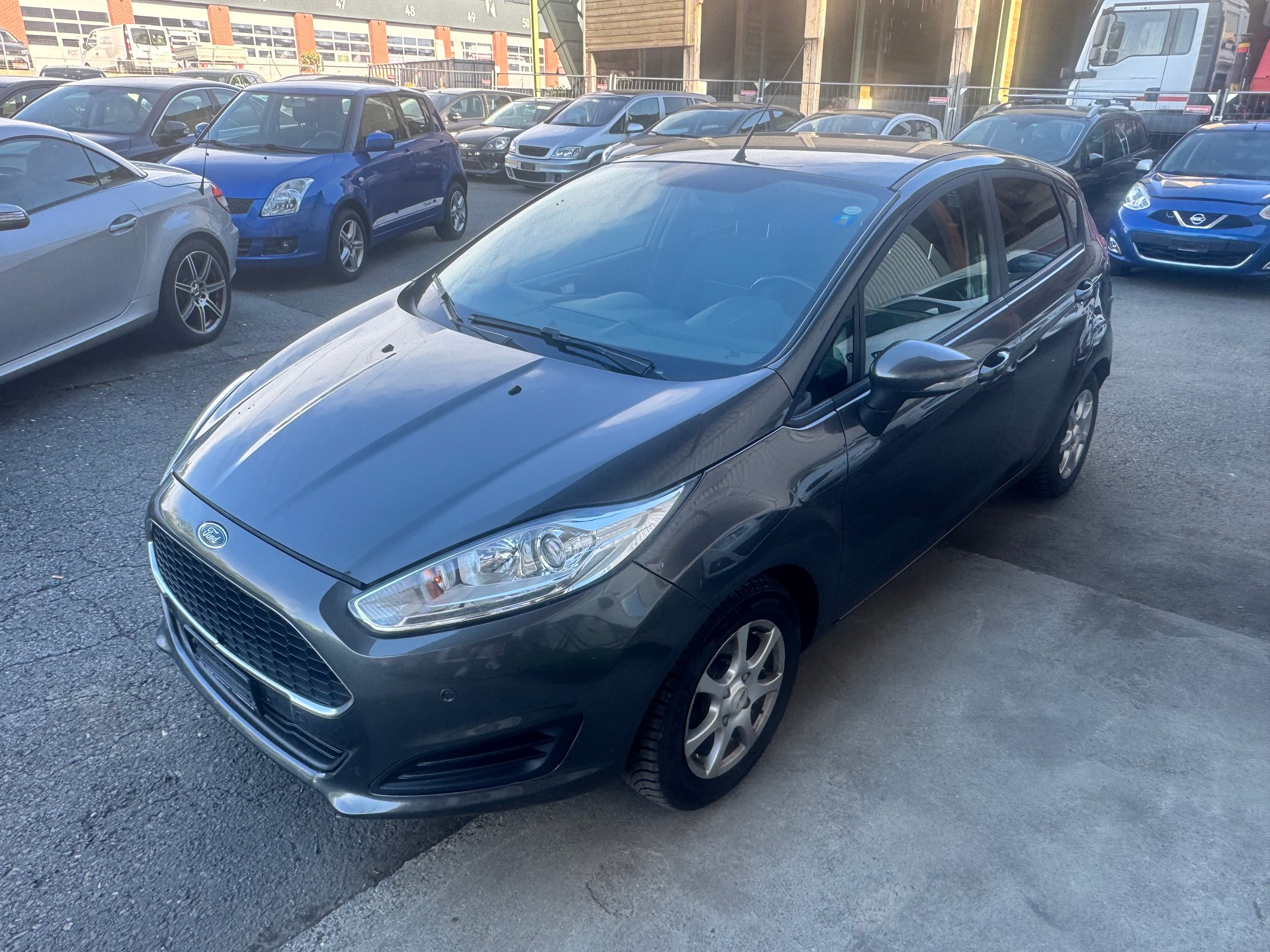 FORD Fiesta 1.5 TDCi Titanium-image-2