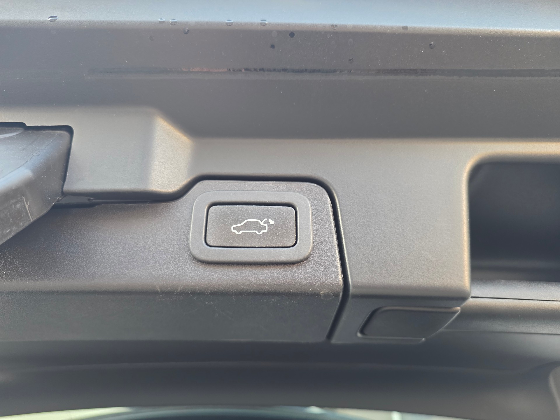 LAND ROVER Range Rover Evoque 2.0 TD4 HSE Dynamic ** BLACK EDITION -PANORAMADACH -MERDIAN SOUND -360° KAMERAS -KEYLESS -SPURASSIS.**-image-18