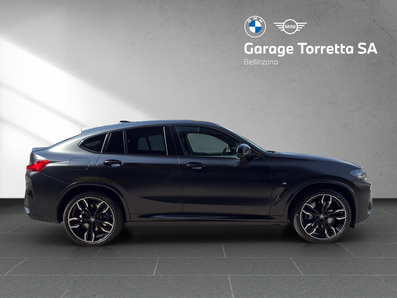 BMW X4 xDrive 48V M40d Steptronic-image-5