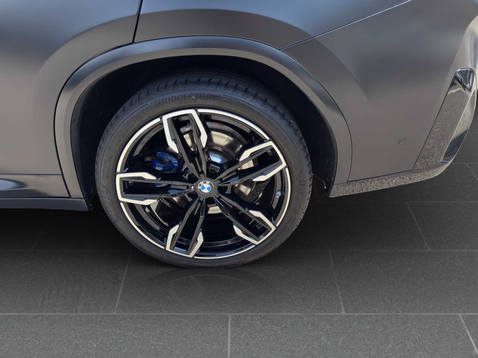 BMW X4 xDrive 48V M40d Steptronic-image-11