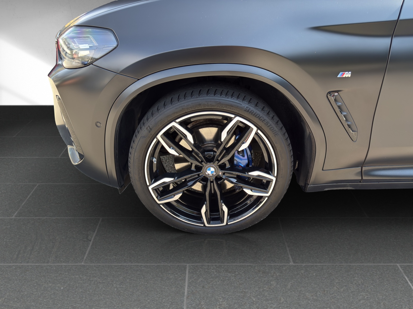 BMW X4 xDrive 48V M40d Steptronic-image-8