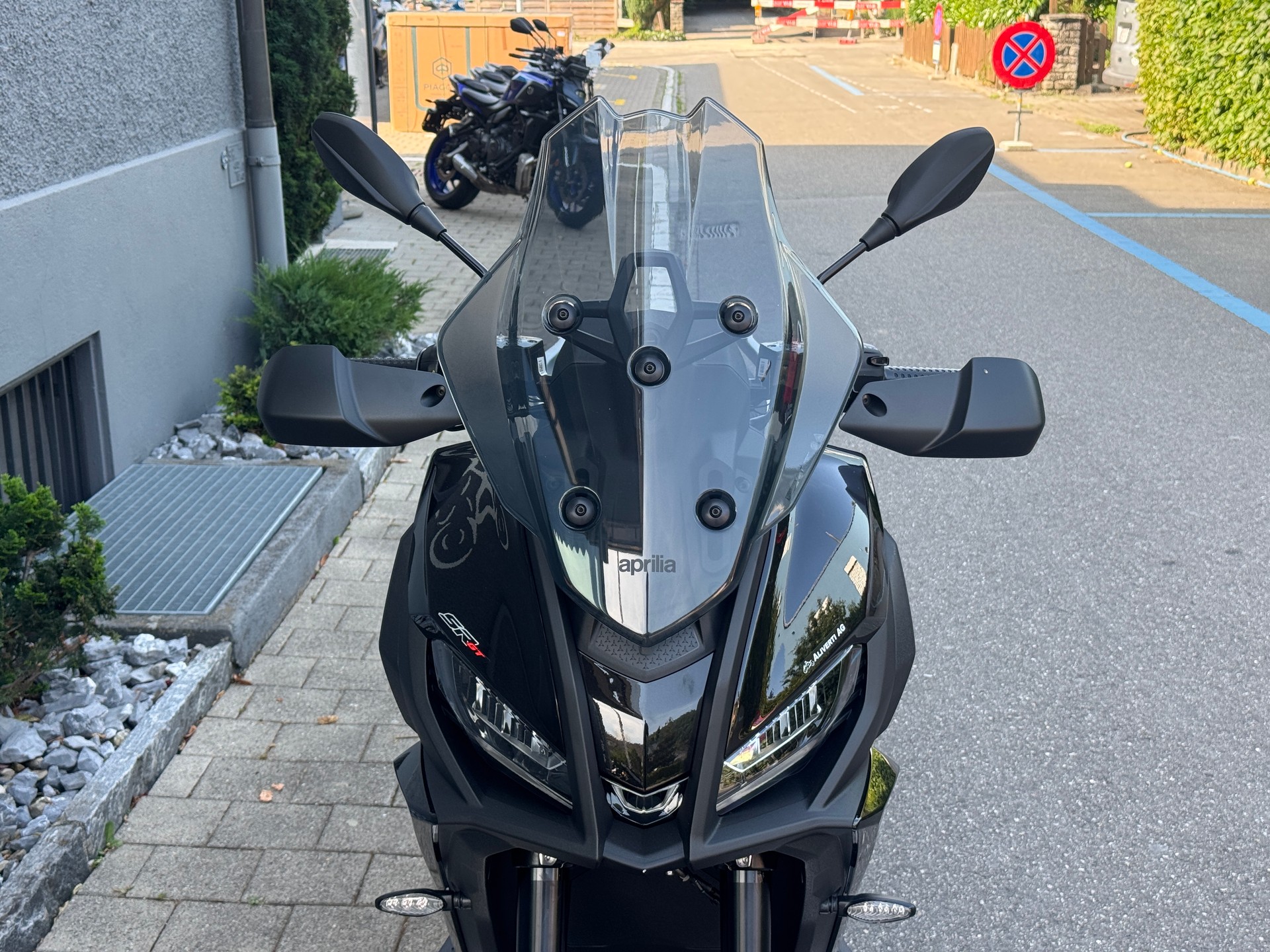 APRILIA SR-showroom-element-1