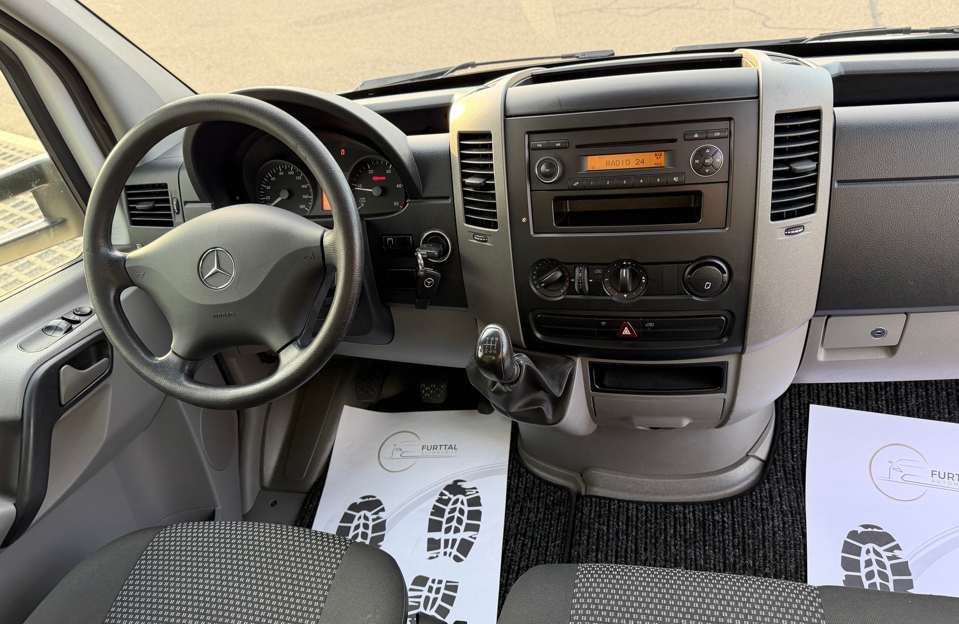 MERCEDES-BENZ Sprinter 315 CDI Standard-image-11