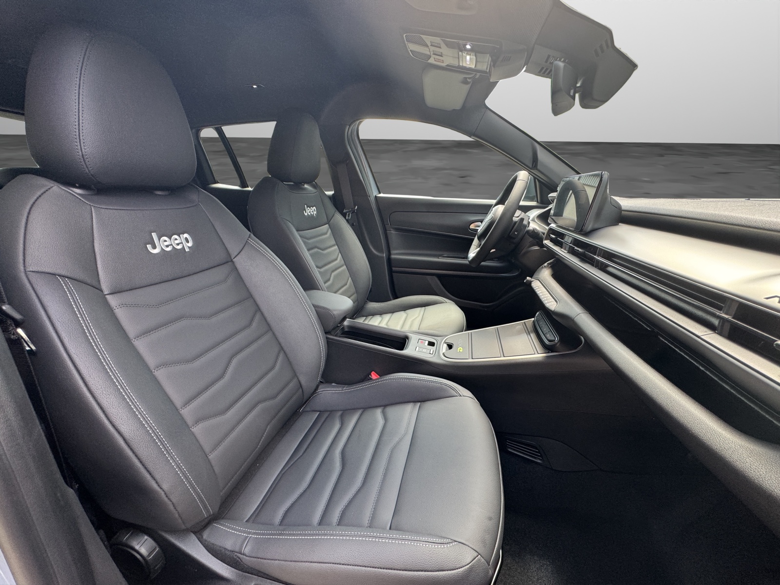 JEEP Avenger 1.2 MHEV Overland 4xe-image-10