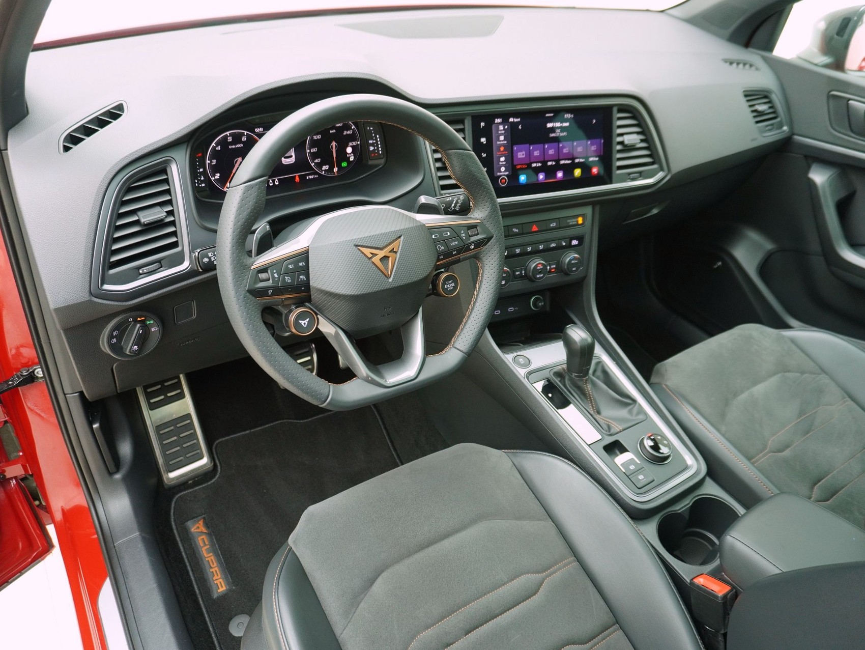 CUPRA Ateca 2.0 TSI DSG 4Drive-image-8